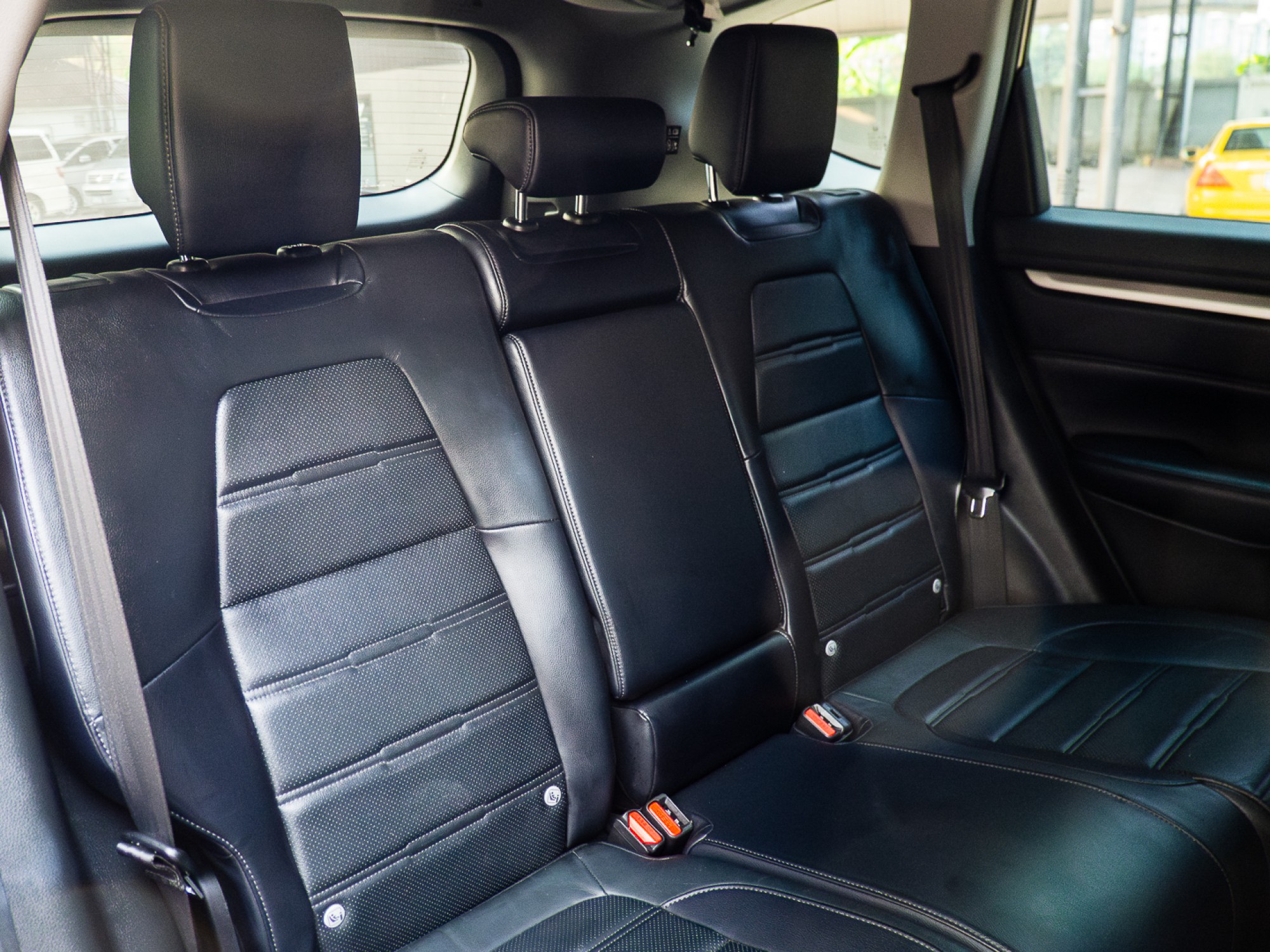 2019 Honda CR-V สีดำ (รูปที่ 16)