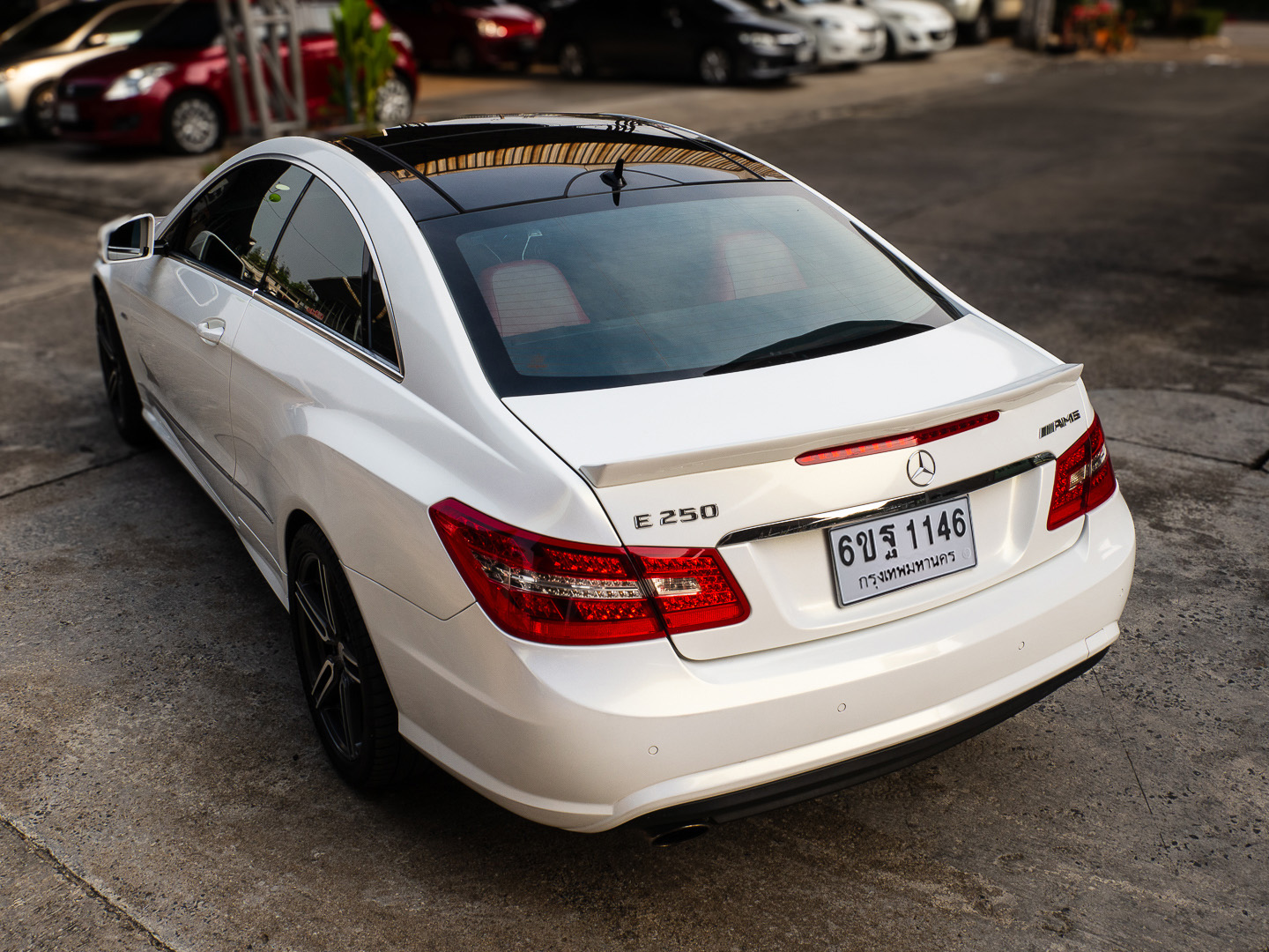 2012 Mercedes-Benz E-Class Cabriolet E200 สีขาว (รูปที่ 16)