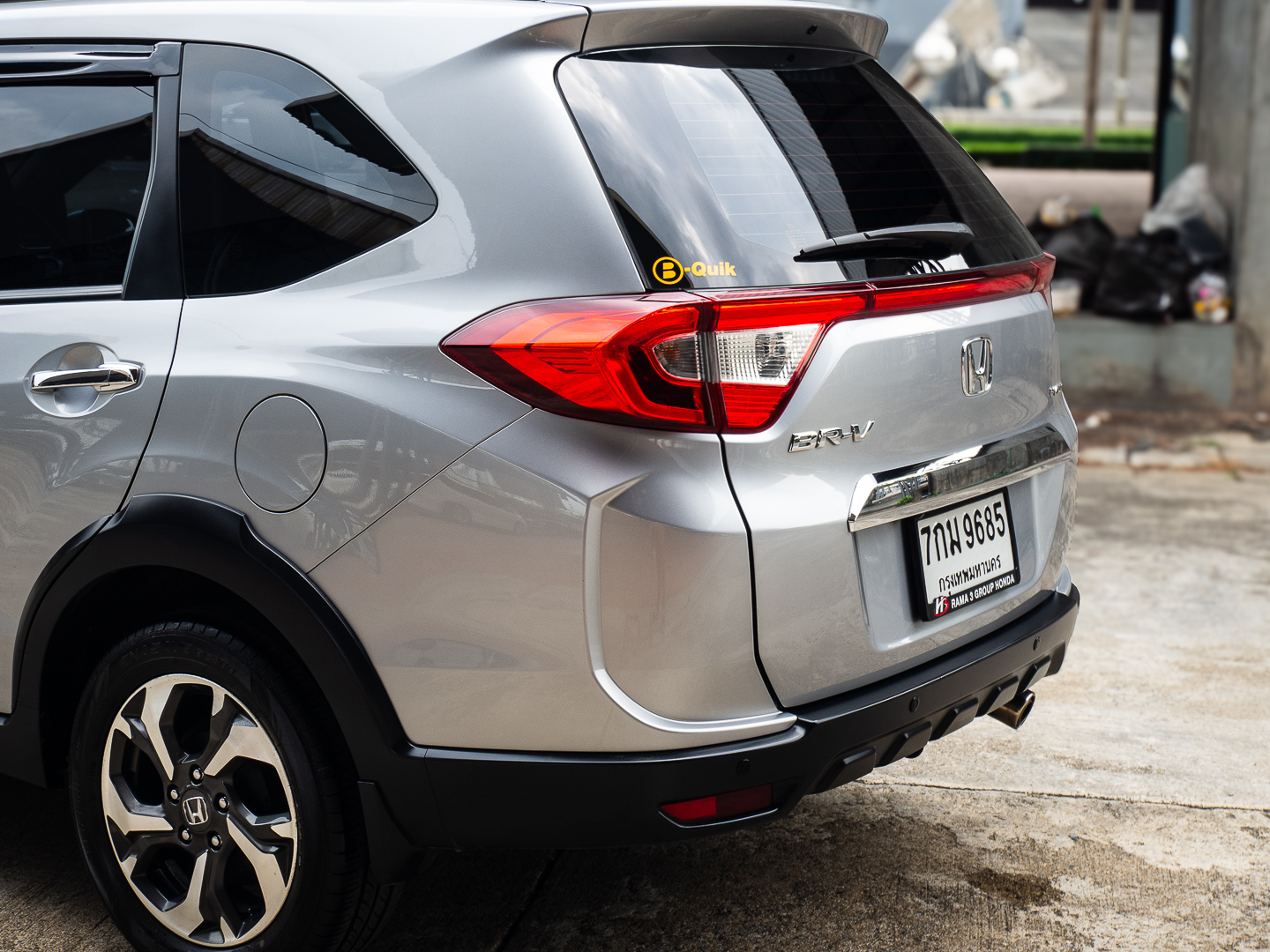 2018 Honda BR-V สีเงิน (รูปที่ 15)