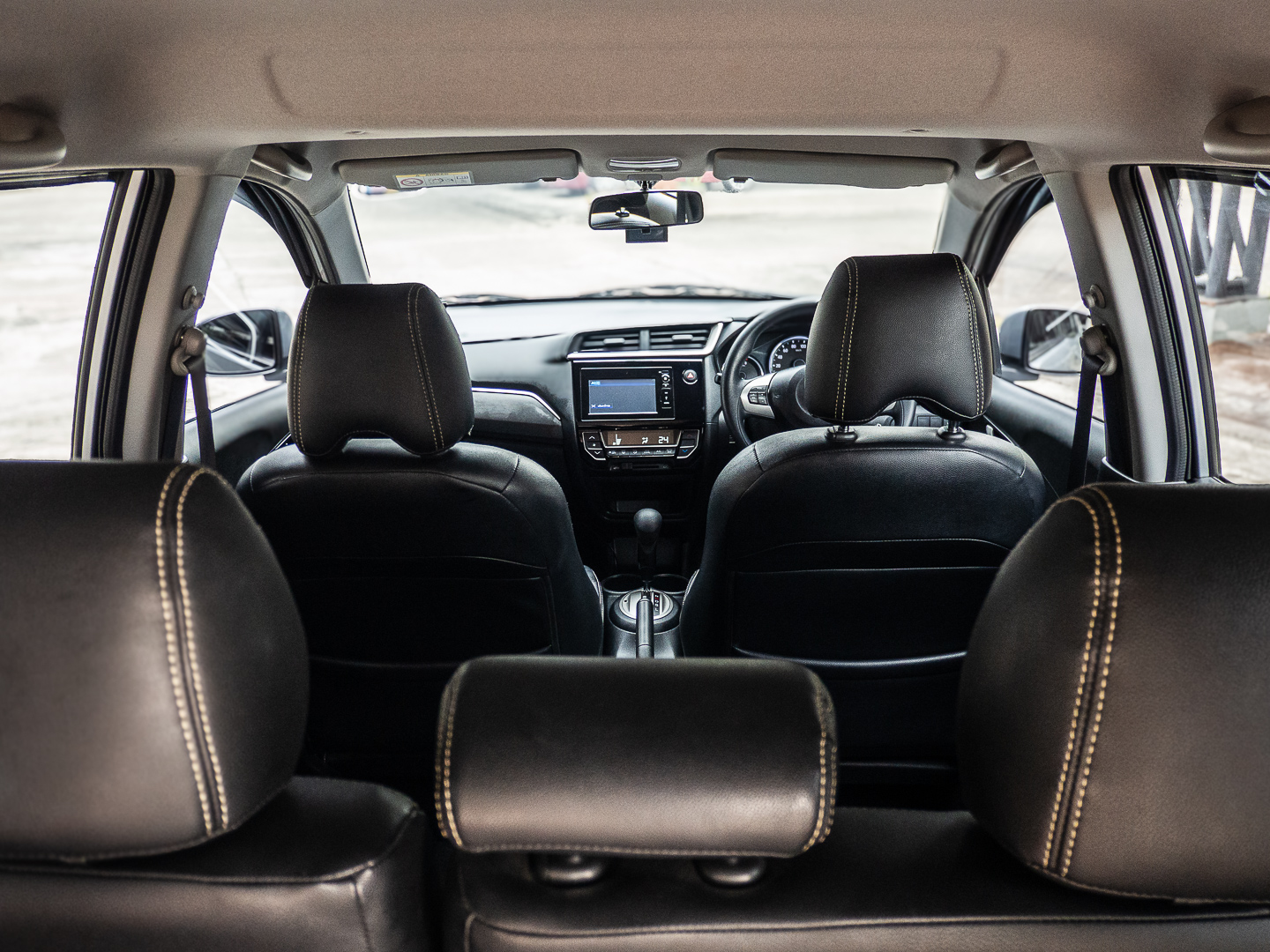 HONDA BR-V 1.5V+ (รูปที่ 21)