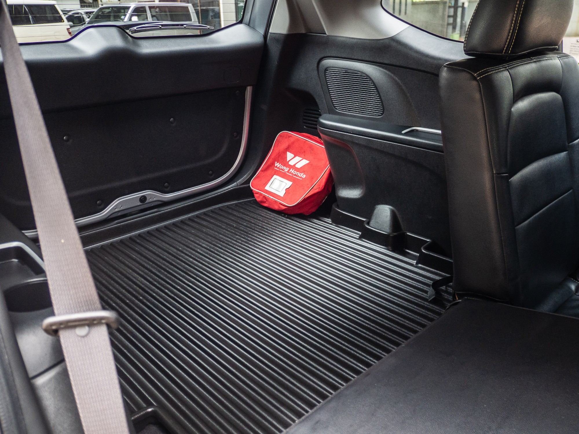 HONDA BR-V 1.5V+ (รูปที่ 28)