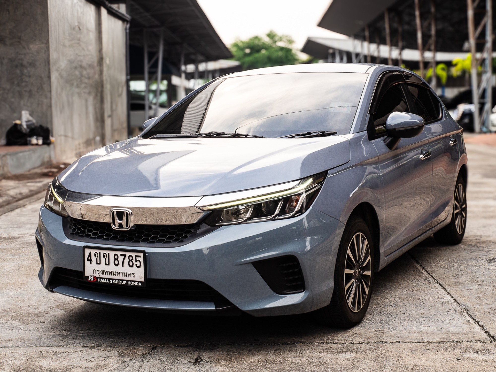 2023 Honda City Hatchback สีเทา (รูปที่ 3)
