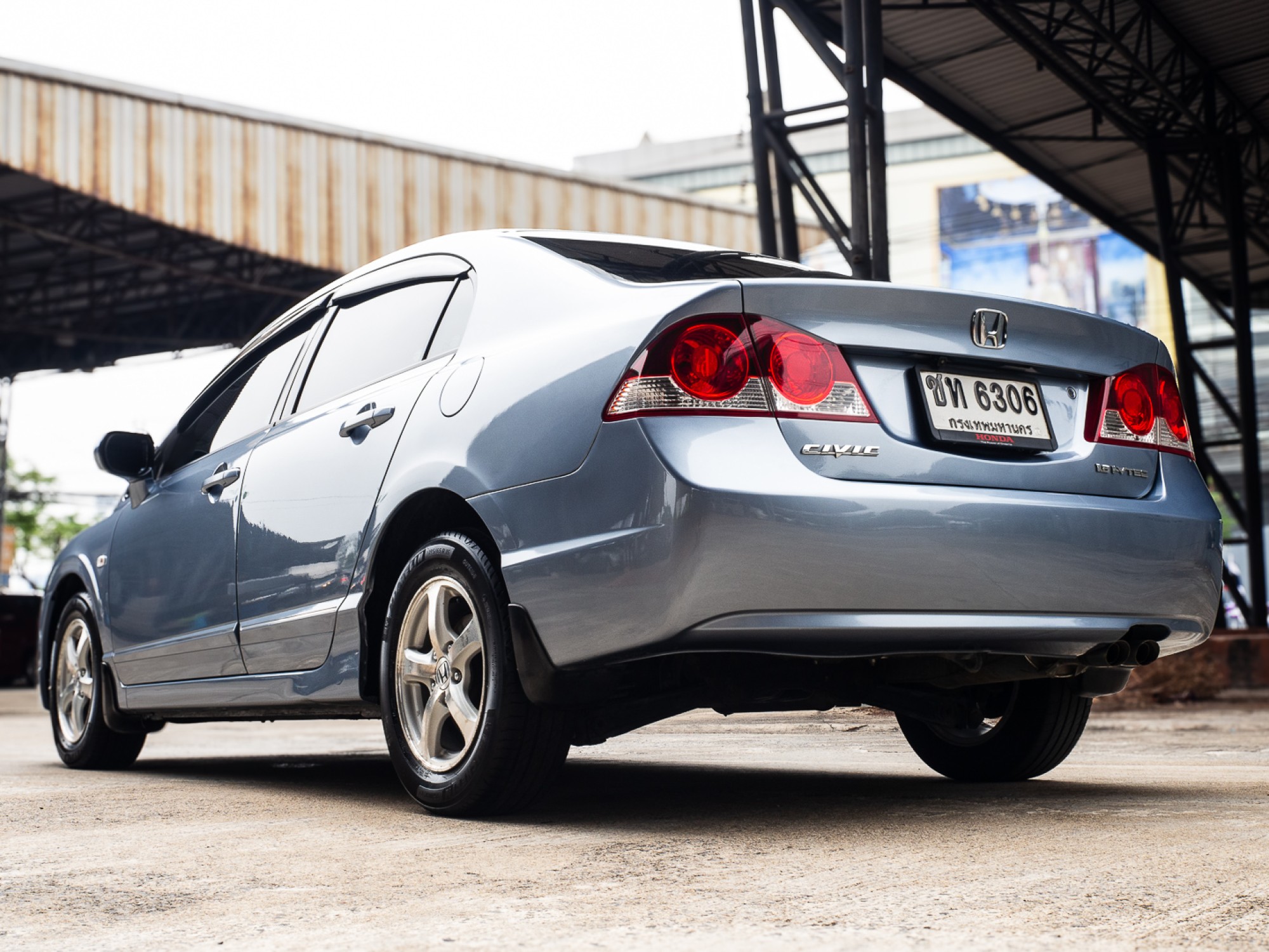 2007 Honda Civic FD สีเทา (รูปที่ 16)