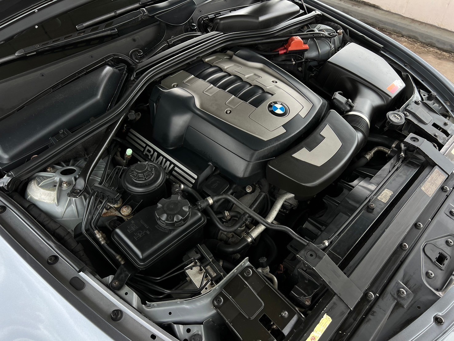 2008 BMW 6 Series Gen1 E63 650Ci สีเทา (รูปที่ 24)