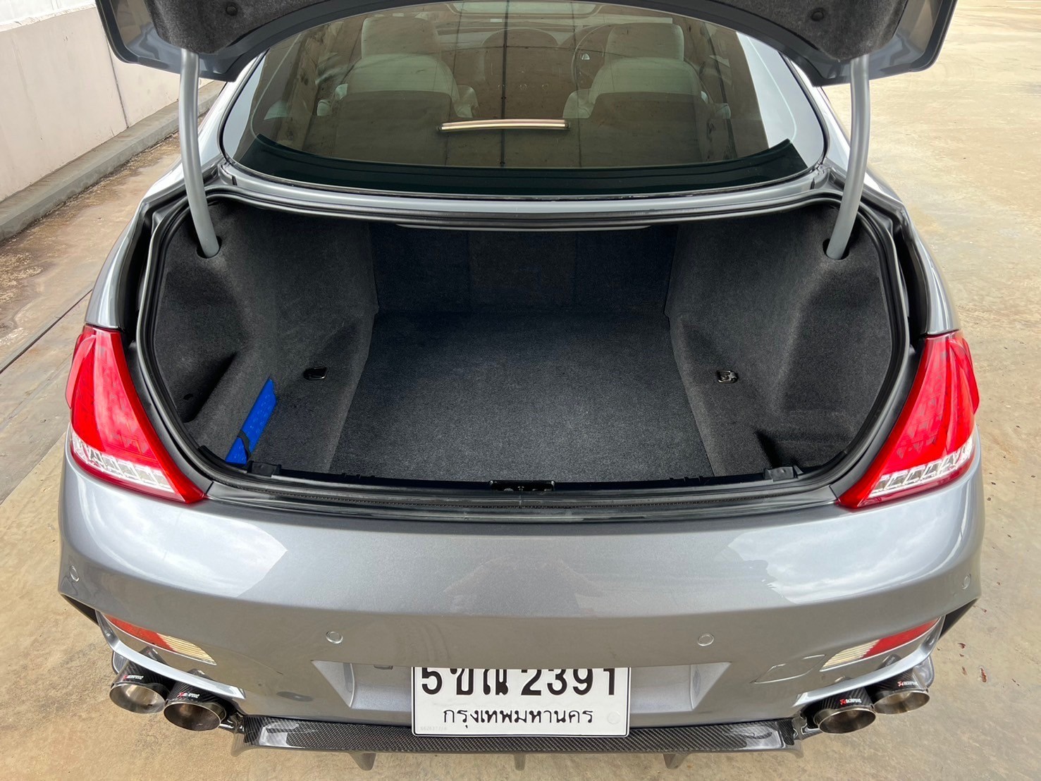 2008 BMW 6 Series Gen1 E63 650Ci สีเทา (รูปที่ 22)