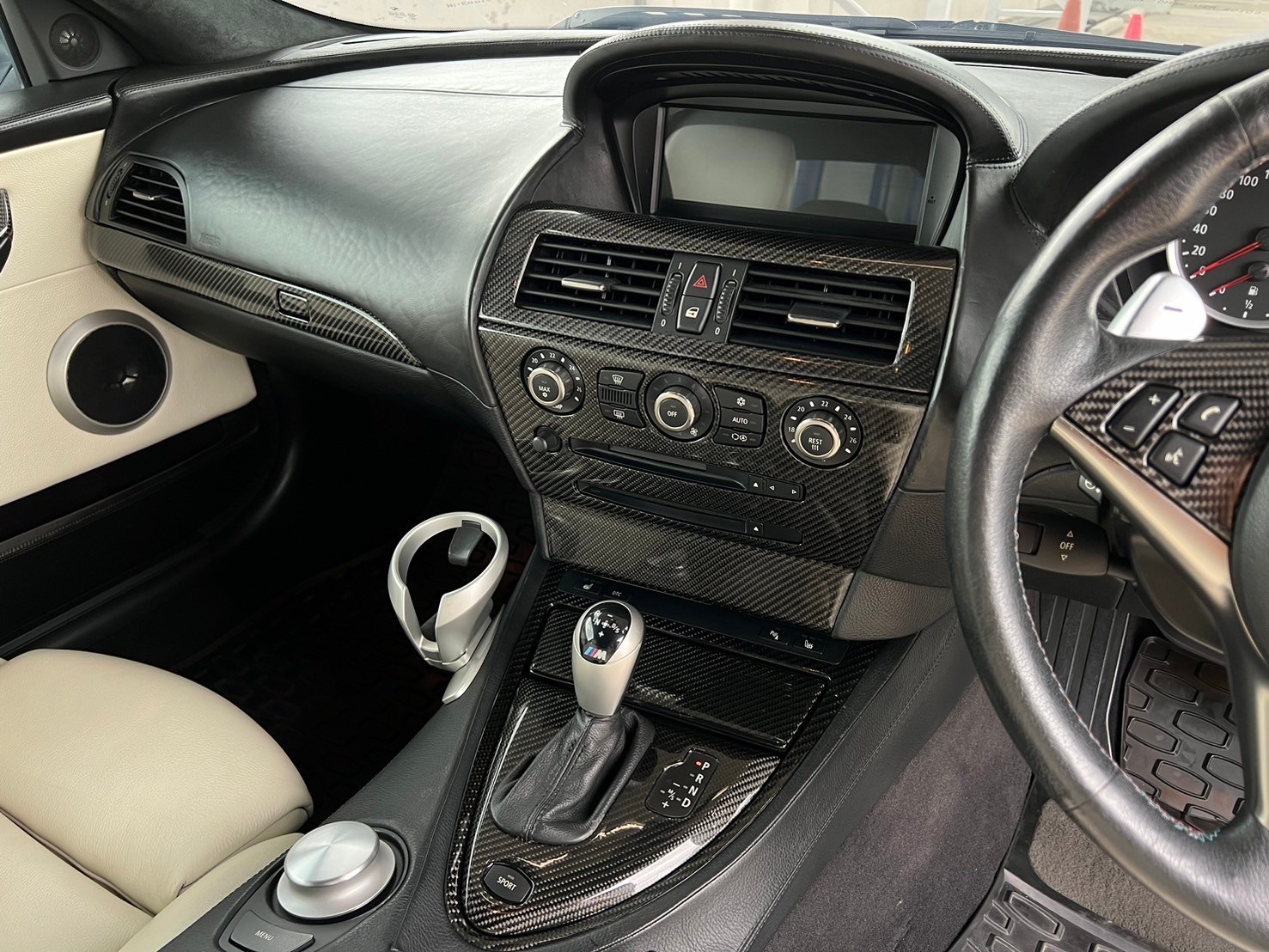 2008 BMW 6 Series Gen1 E63 650Ci สีเทา (รูปที่ 19)