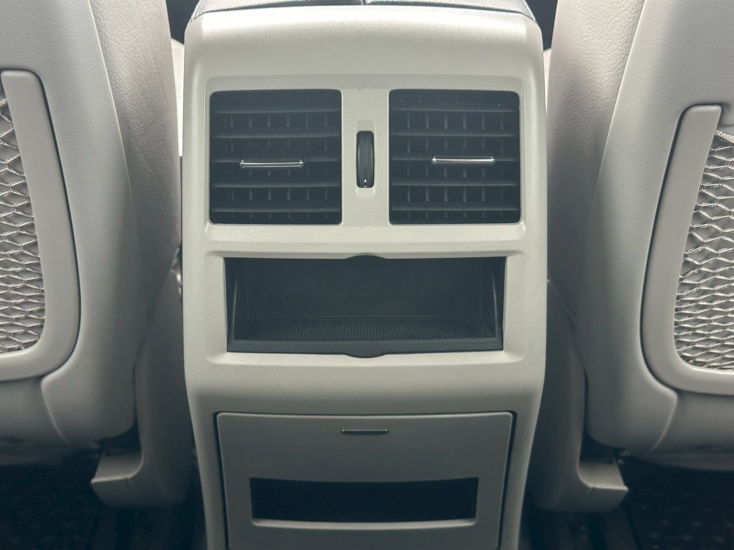Benz #ML250 Bluetec Executive (W166) 2015 (รูปที่ 17)