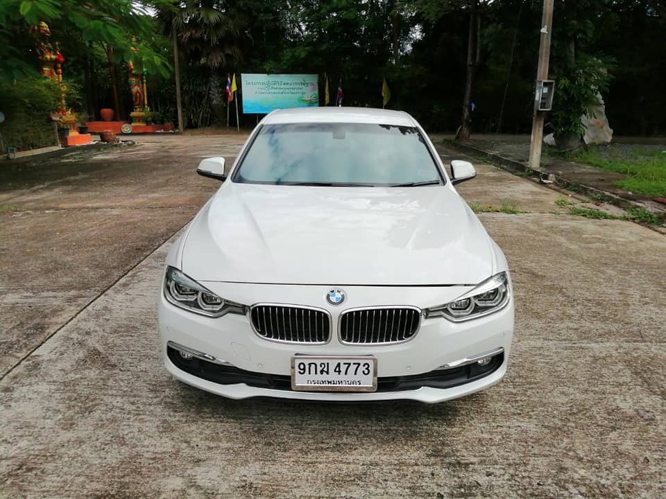 BMW 3 Series Gen6 F34 320d ปี 2016 สีขาว (รูปที่ 3)