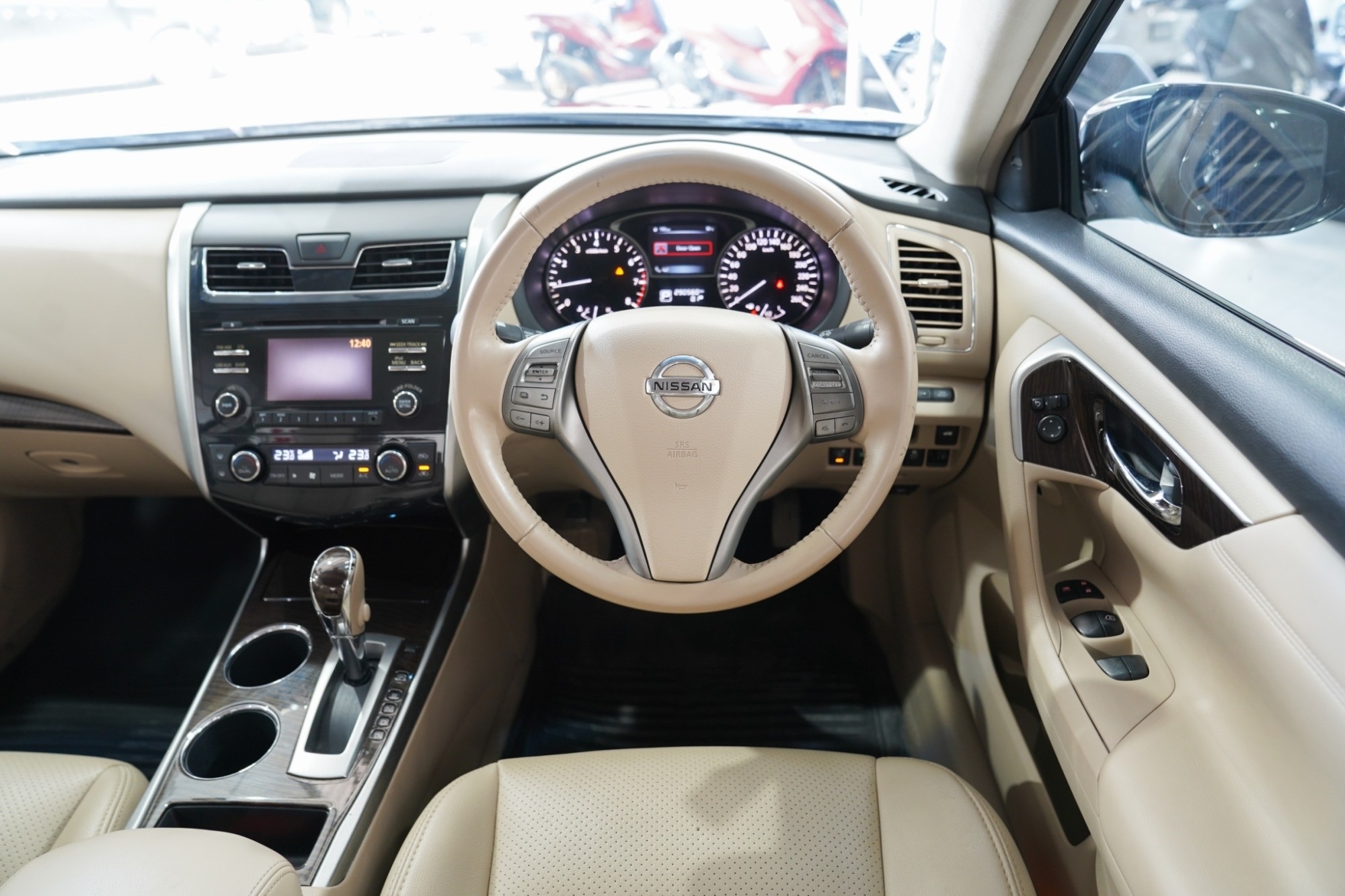 #NISSAN #TEANA 2.0 XL AT ปี2013 จดปี 2014 สีดำ (รูปที่ 17)