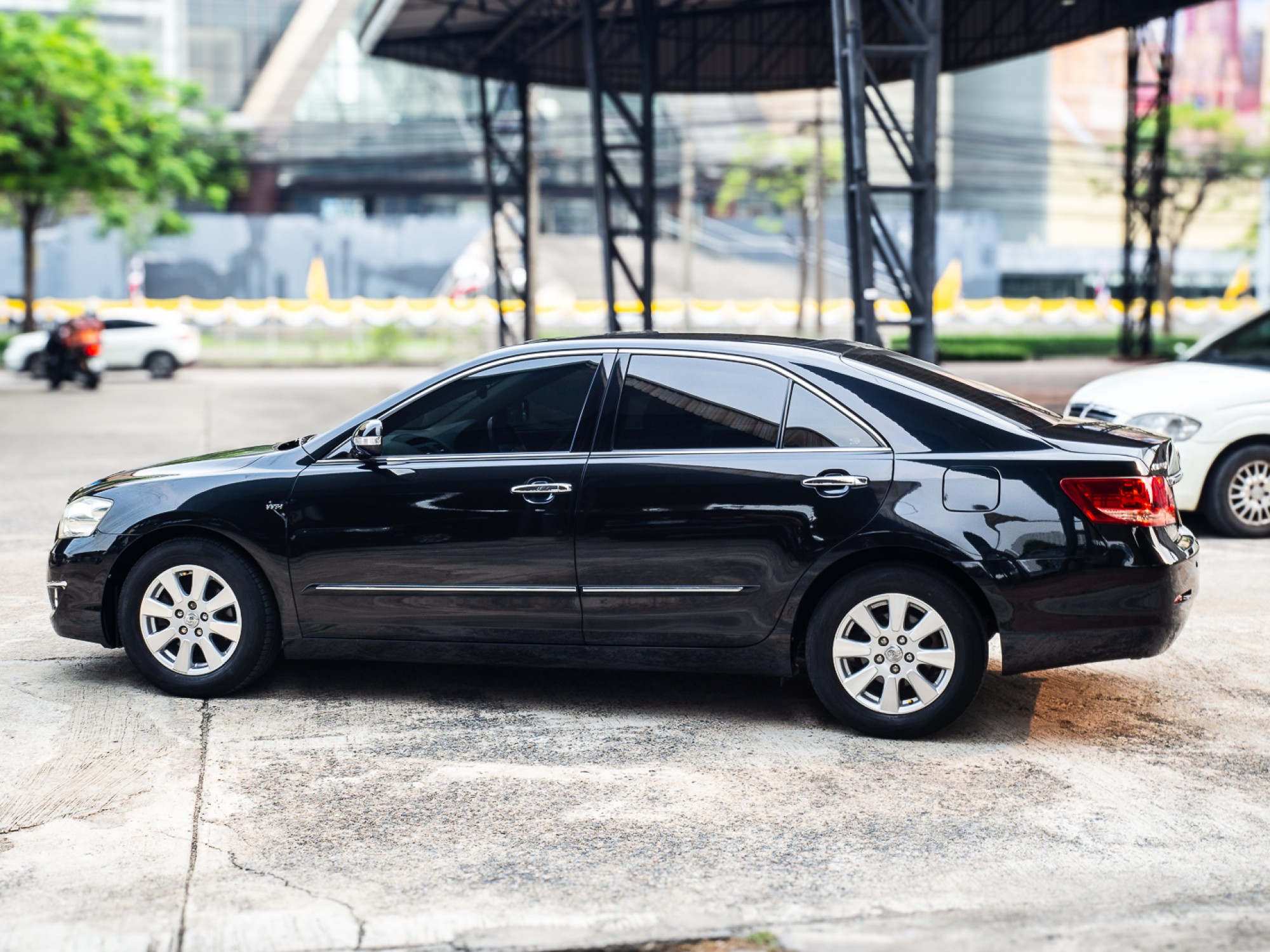 2008 Toyota Camry สีดำ (รูปที่ 4)