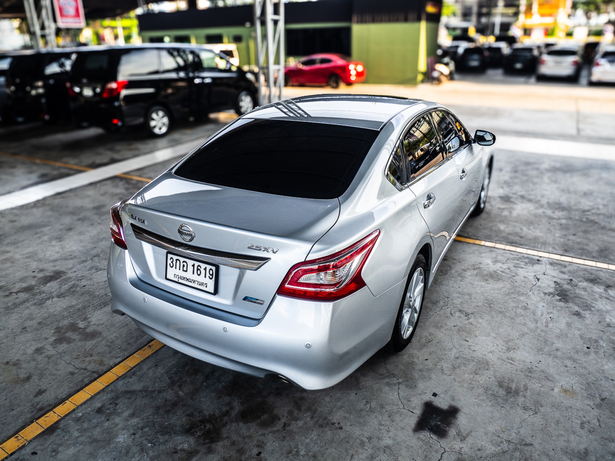 2015 Nissan Teana L33 สีเงิน (รูปที่ 19)