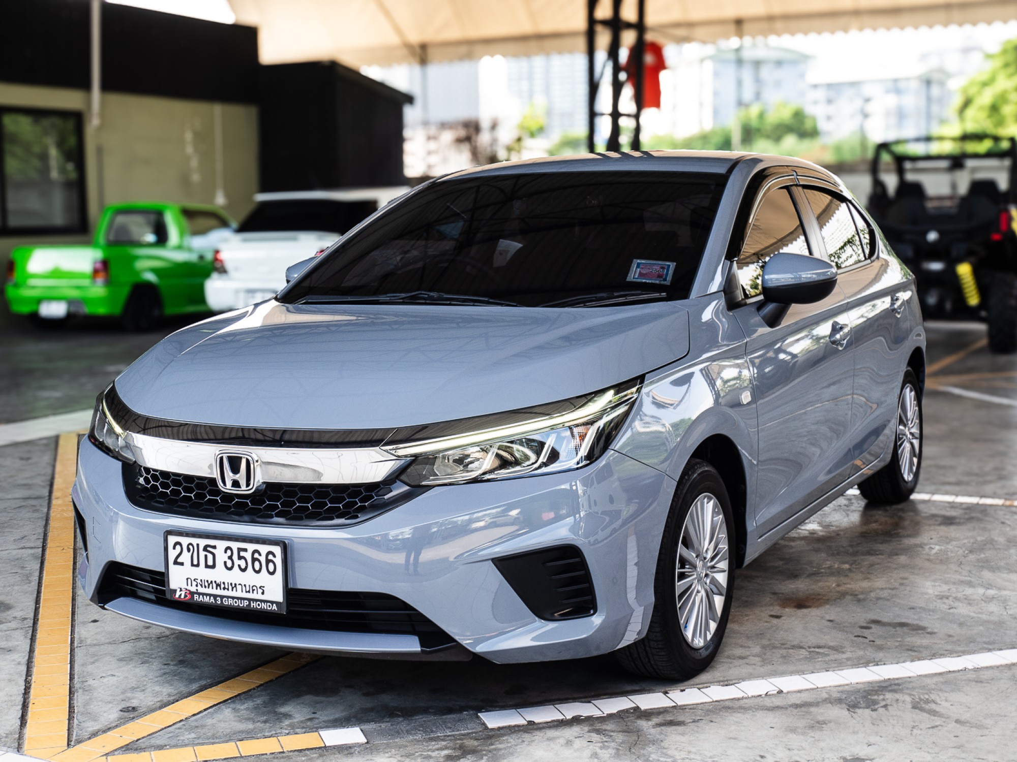 2021 Honda City Hatchback สีเทา (รูปที่ 3)