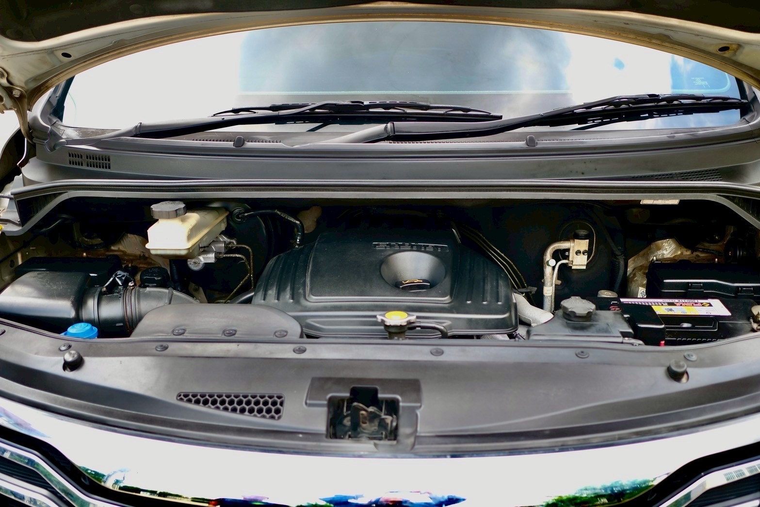 Hyundai Grand starex 2.5 Vip auto ไมล์ 150,000 กม. (รูปที่ 6)
