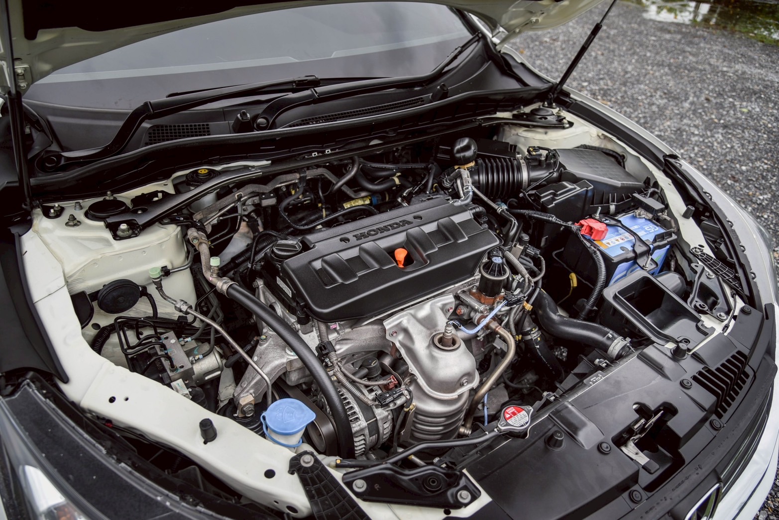 Honda Accord 2.0 E AT 2017 (รูปที่ 16)