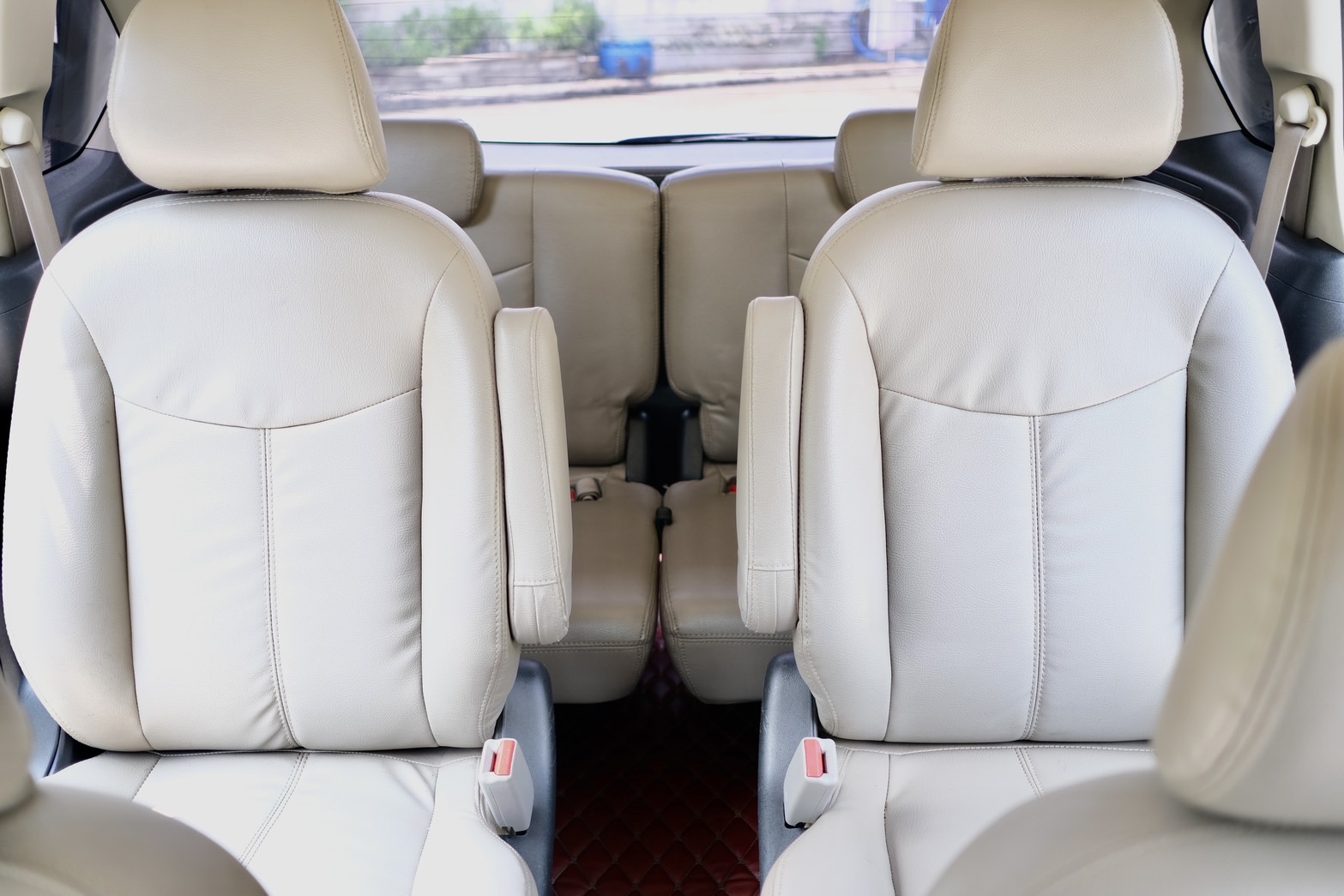 Honda freed 1.5SE ปี 2012 ประตูไฟฟ้า ออโต้ เบนซิน สีขาว (รูปที่ 24)