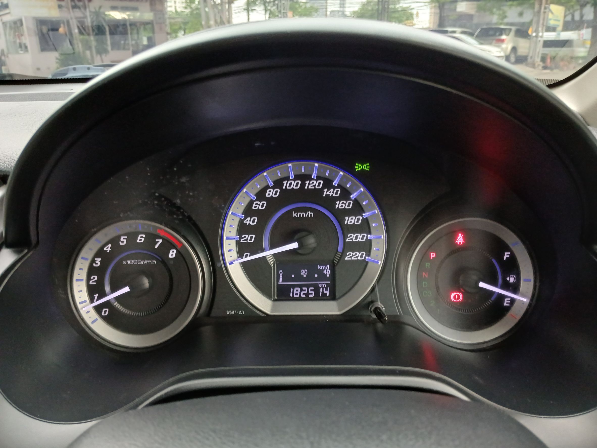 2012 Honda City สีขาว (รูปที่ 20)