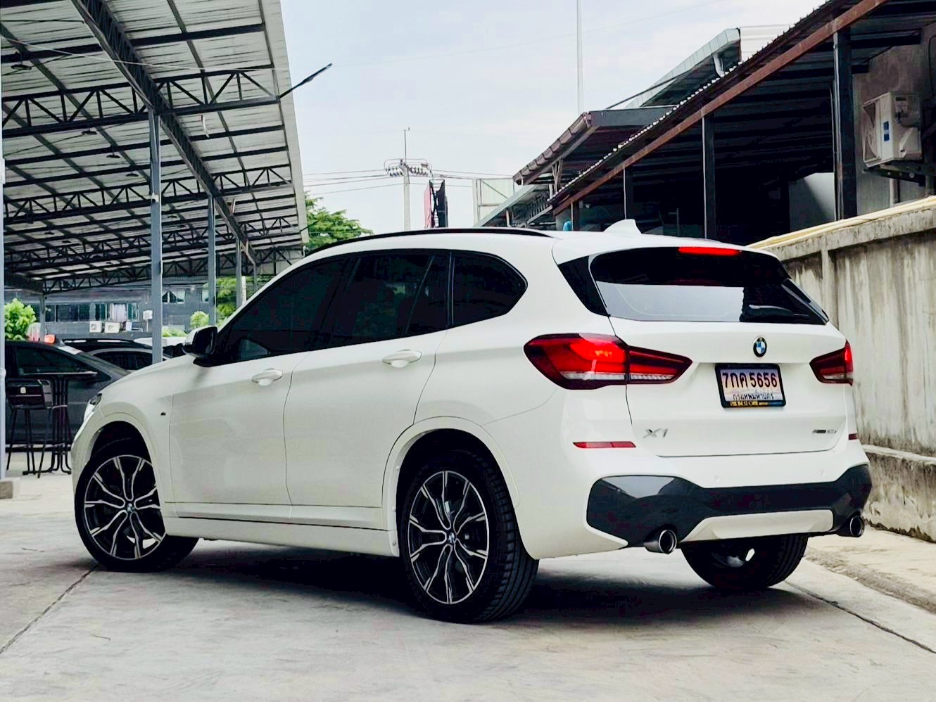 2021 BMW X1 SDRIVE20D M-SPORT F48 (รูปที่ 4)