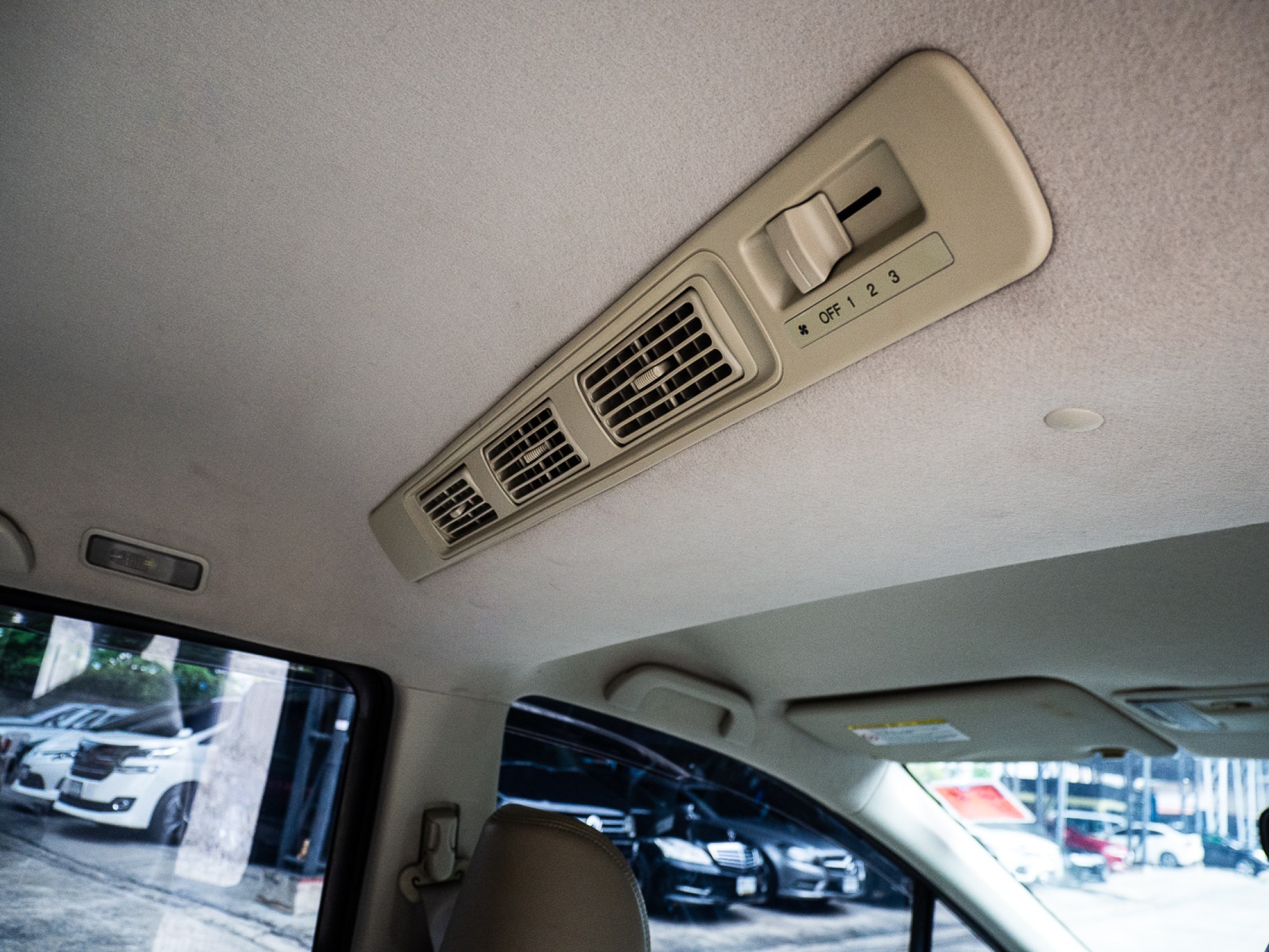2014 Honda Freed สีน้ำตาล (รูปที่ 14)