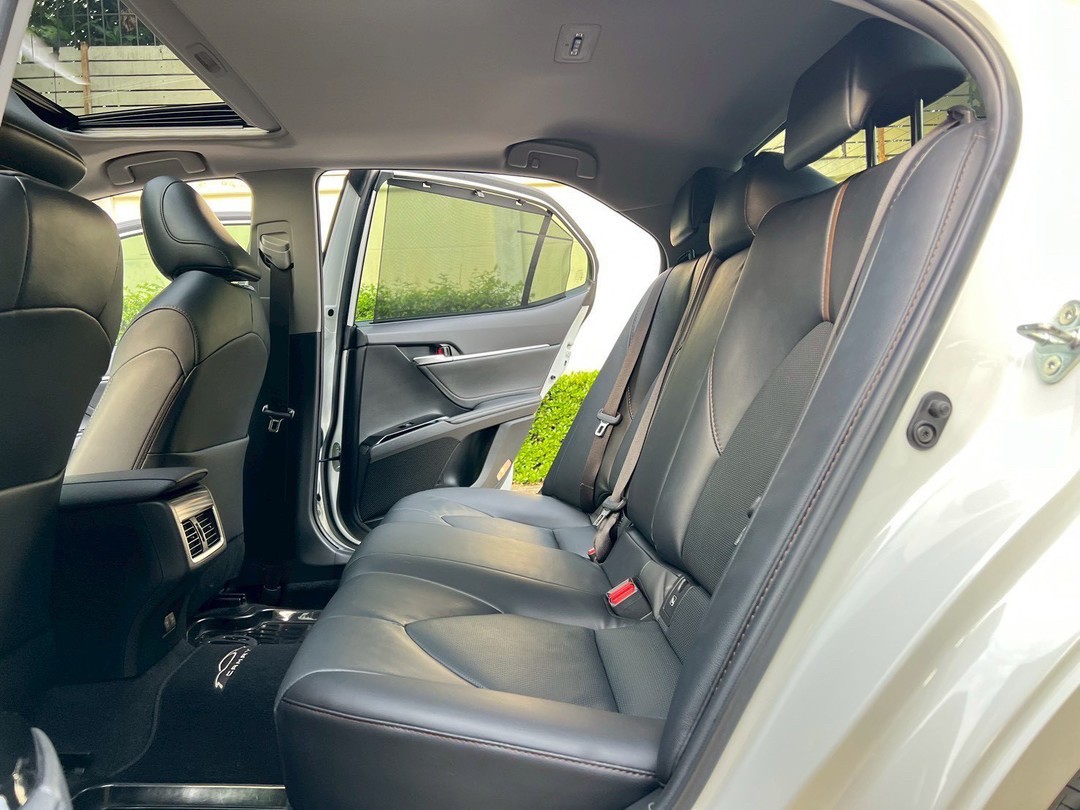 TOYOTA #CAMRY 2.5 G ปี 2021 Top Sunroof สีขาวมุก (รูปที่ 10)