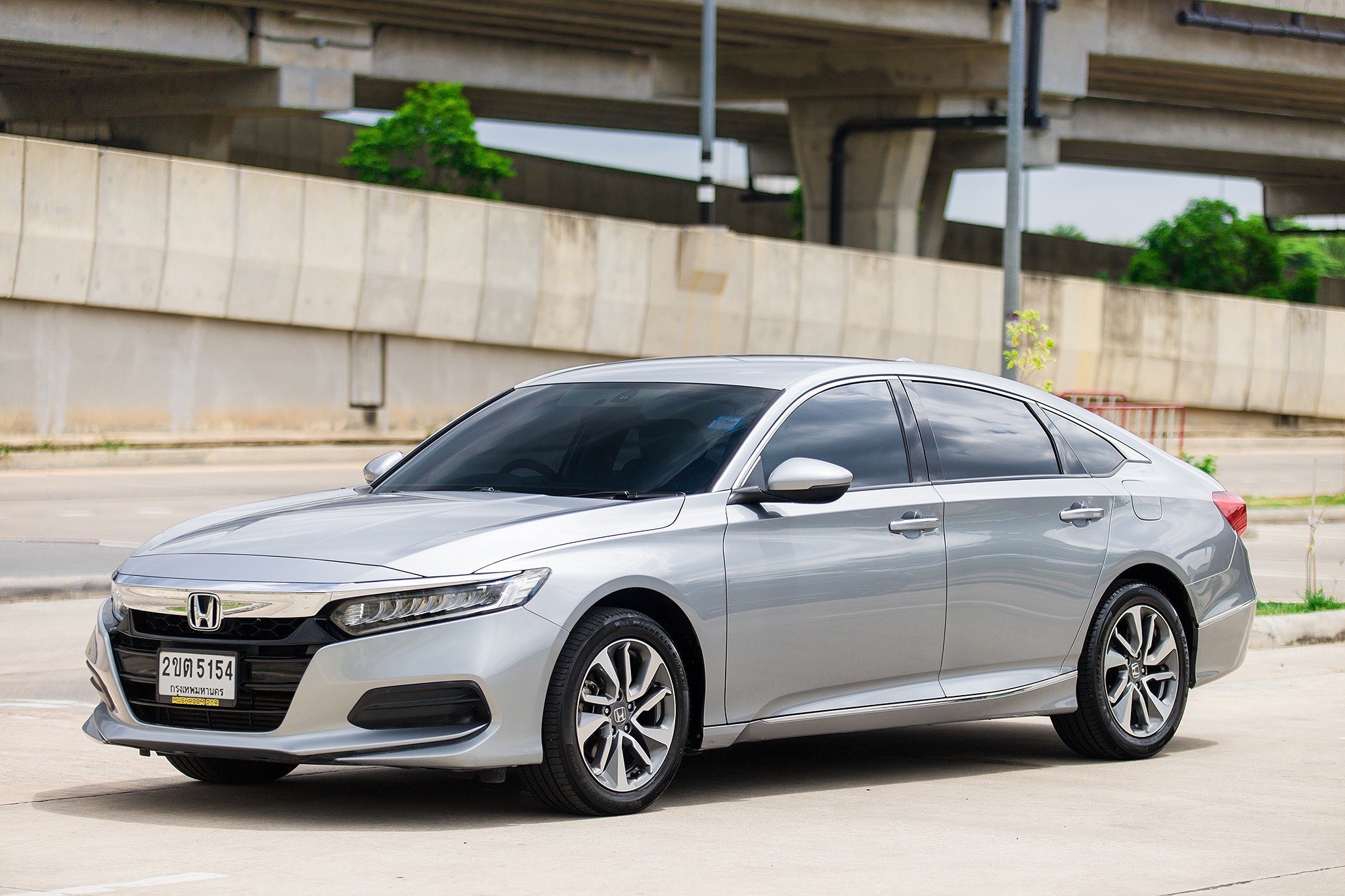 Honda Accord 1.5 Turbo ปี 2021 สี เงิน (รูปที่ 20)