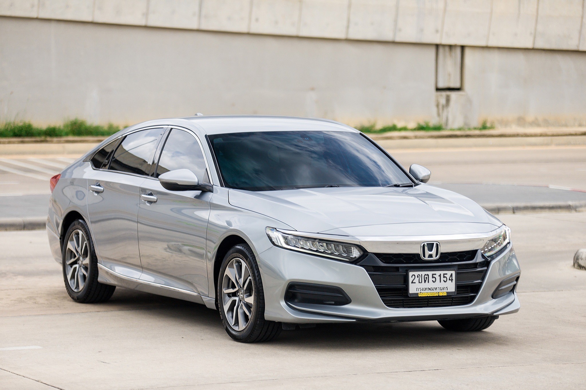 Honda Accord 1.5 Turbo ปี 2021 สี เงิน (รูปที่ 14)