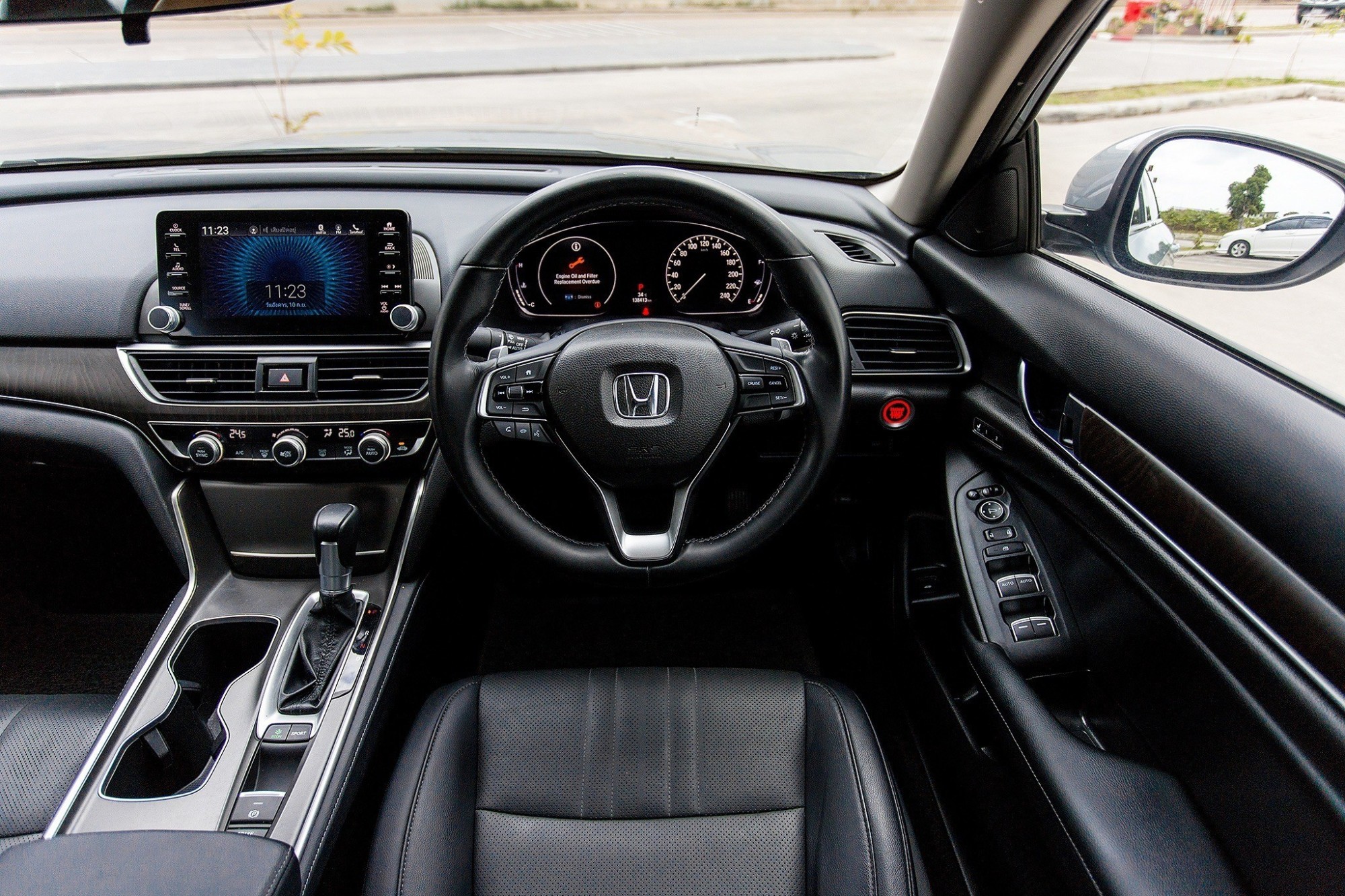 Honda Accord 1.5 Turbo ปี 2021 สี เงิน (รูปที่ 6)