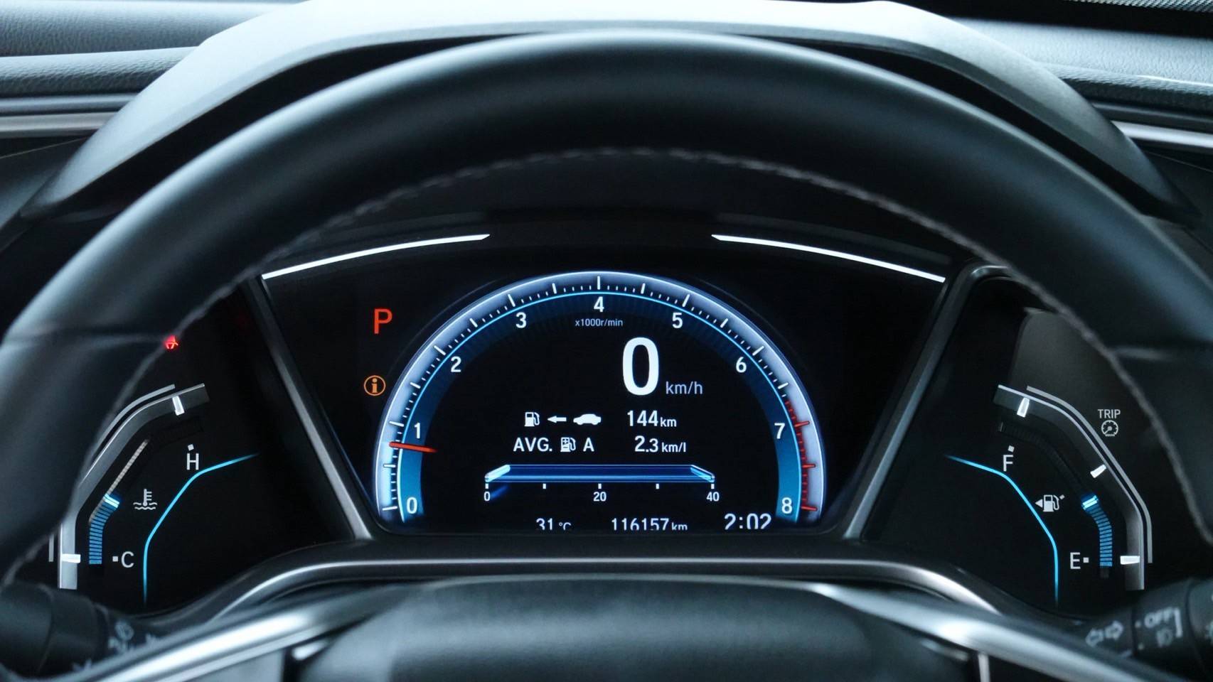 Honda Civic FC 1.8 EL 2019 สีขาว (รูปที่ 4)