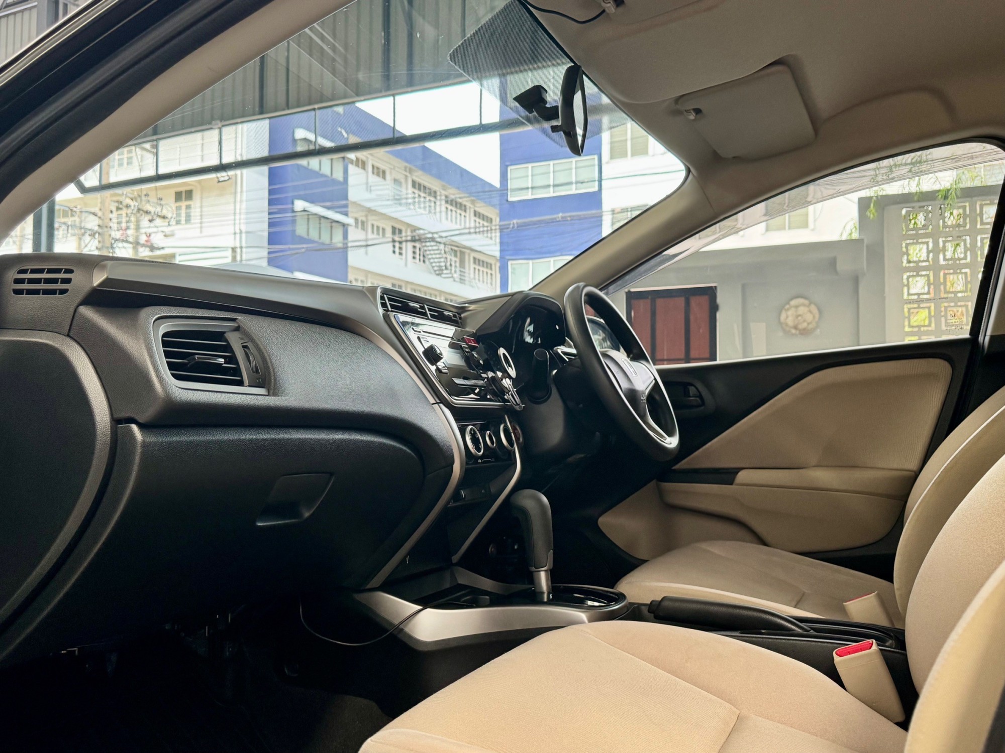 2016 Honda city 1.5V auto ไมล์ 90,000 กม, (รูปที่ 9)