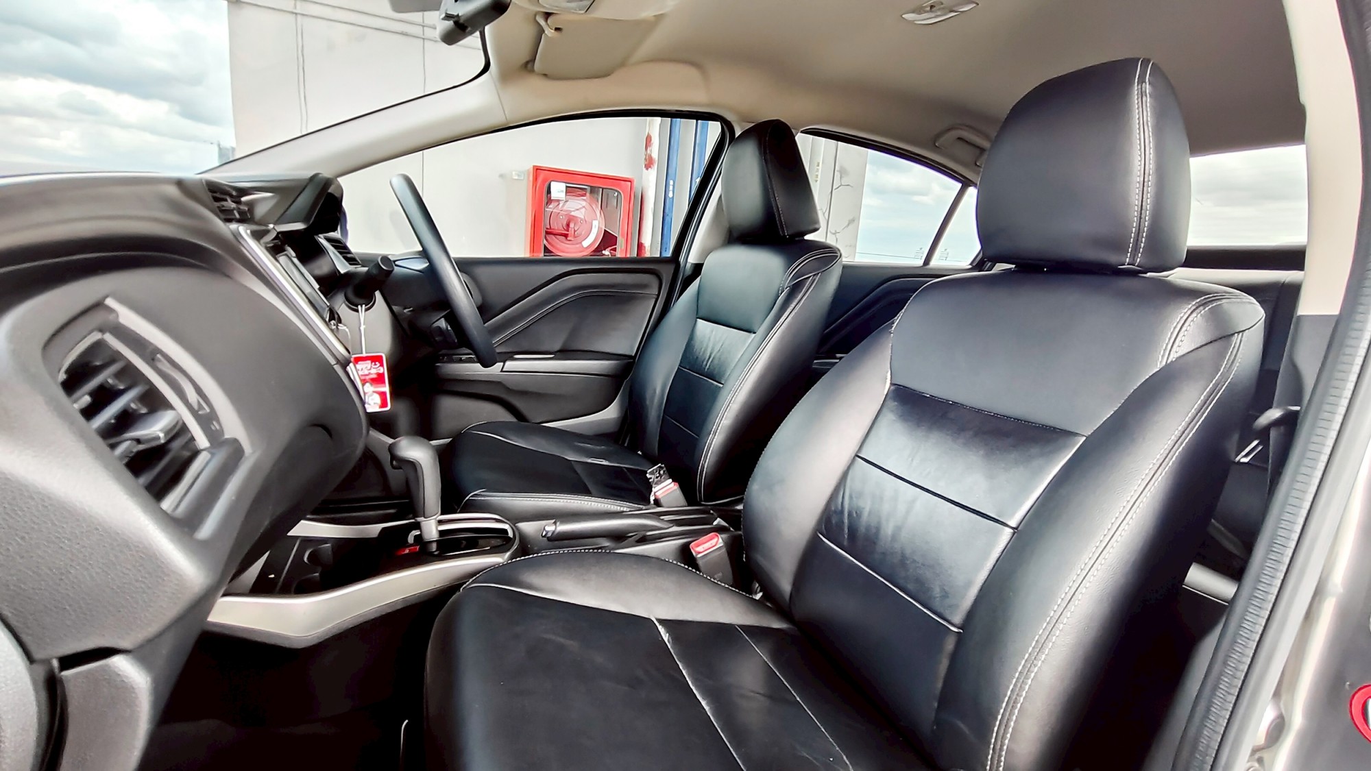 HONDA #City 1.5V+ CVT ปี 2019 รถสวยพร้อมขับ (รูปที่ 8)