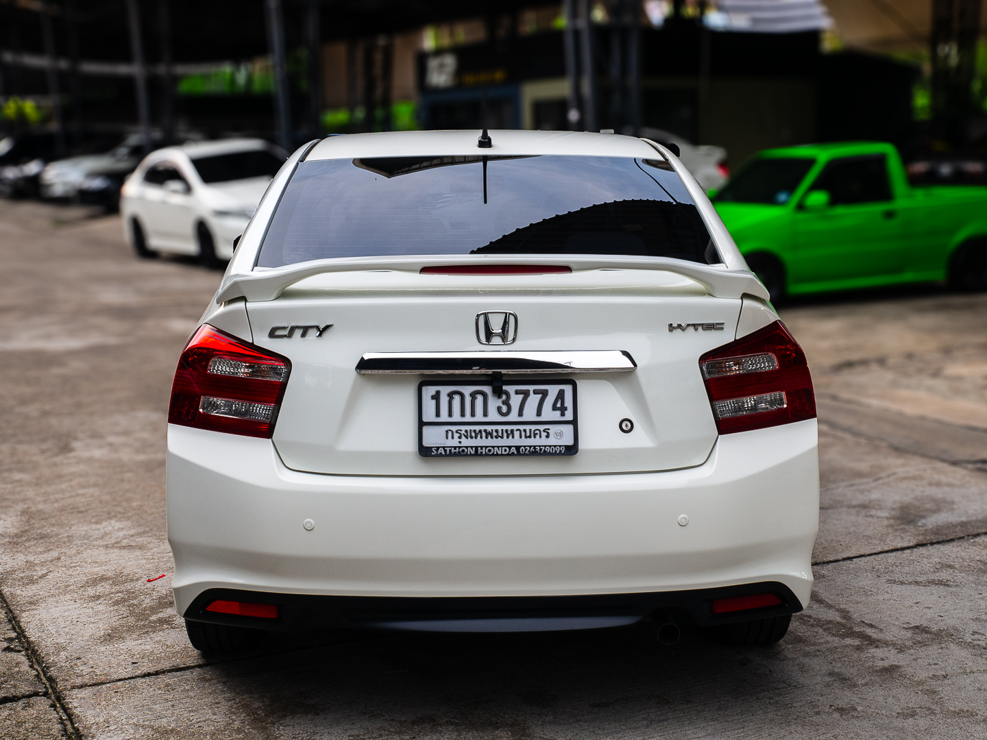 2012 Honda City สีขาว (รูปที่ 6)