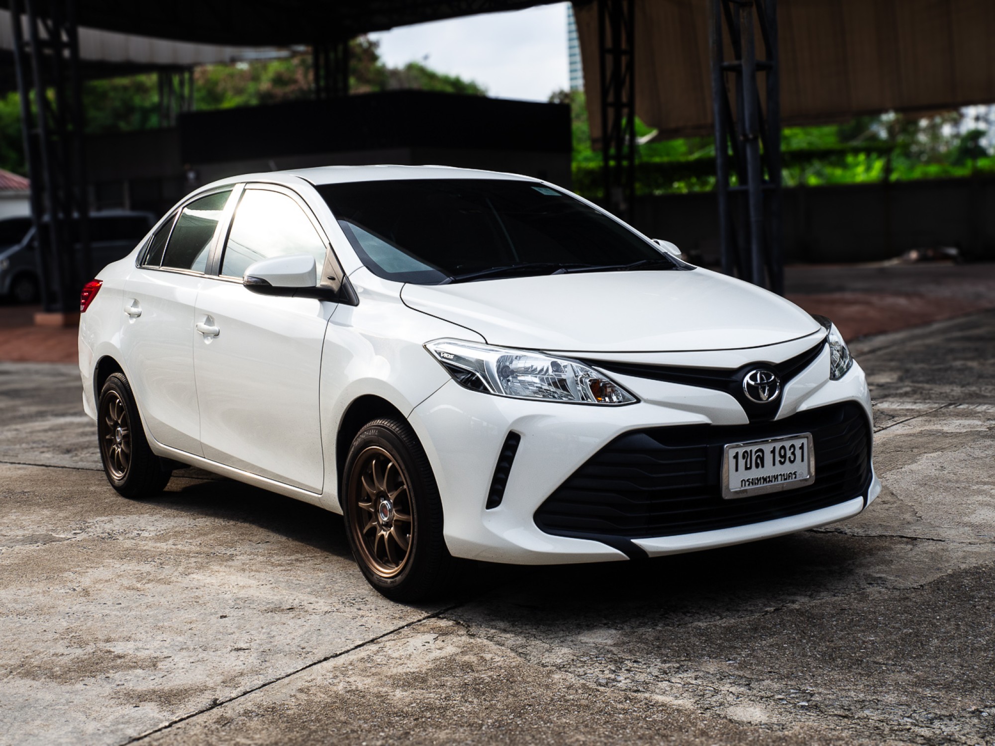 2021 Toyota Vios ไมเนอร์เชนจ์ สีขาว (รูปที่ 19)