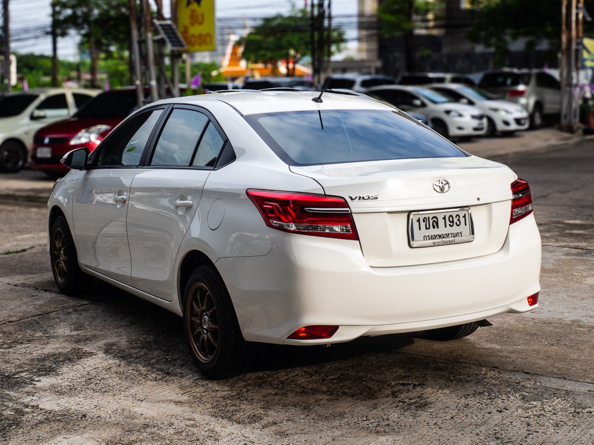 2021 Toyota Vios ไมเนอร์เชนจ์ สีขาว (รูปที่ 5)