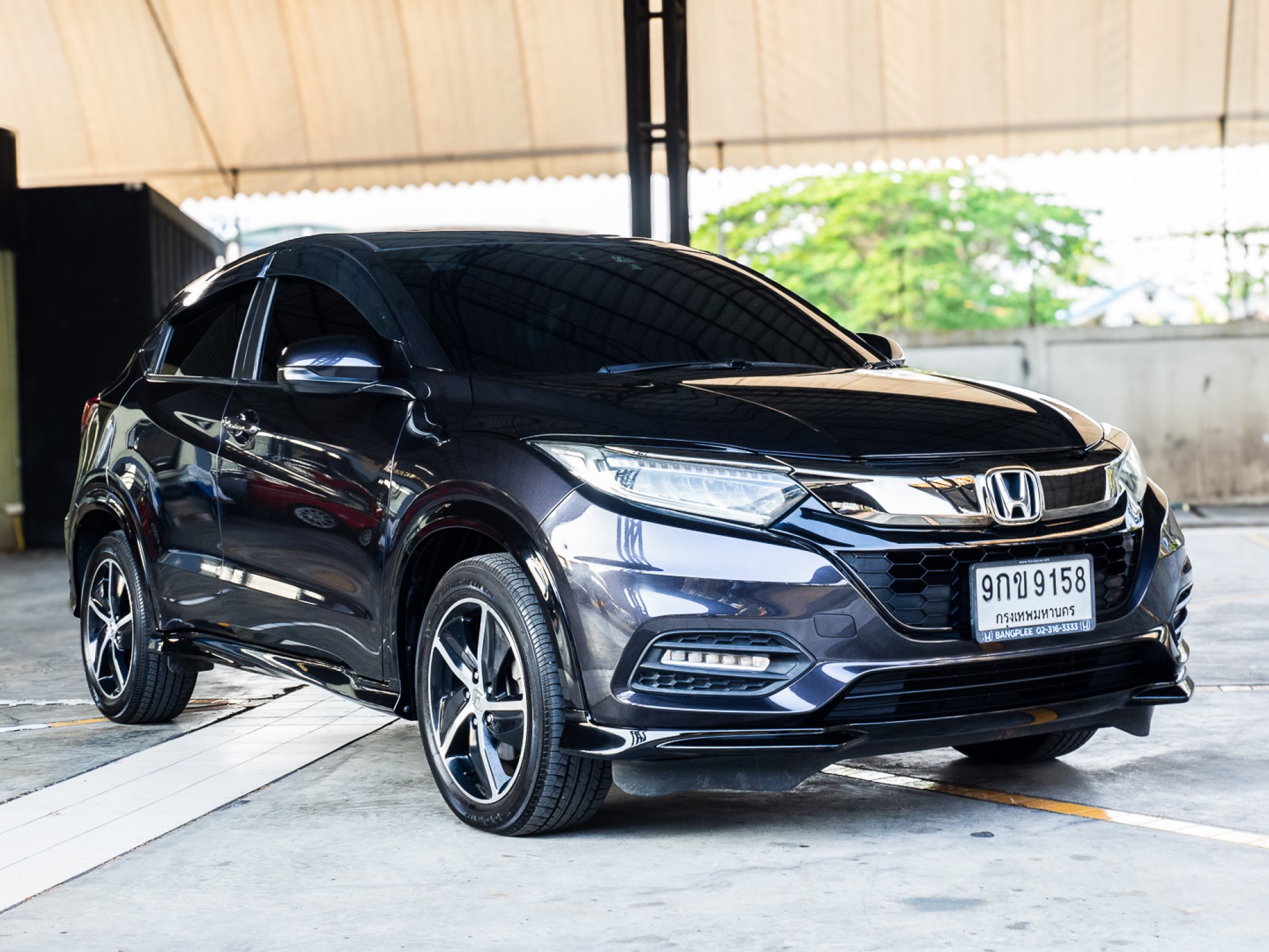 2019 Honda HR-V สีเทา (รูปที่ 3)