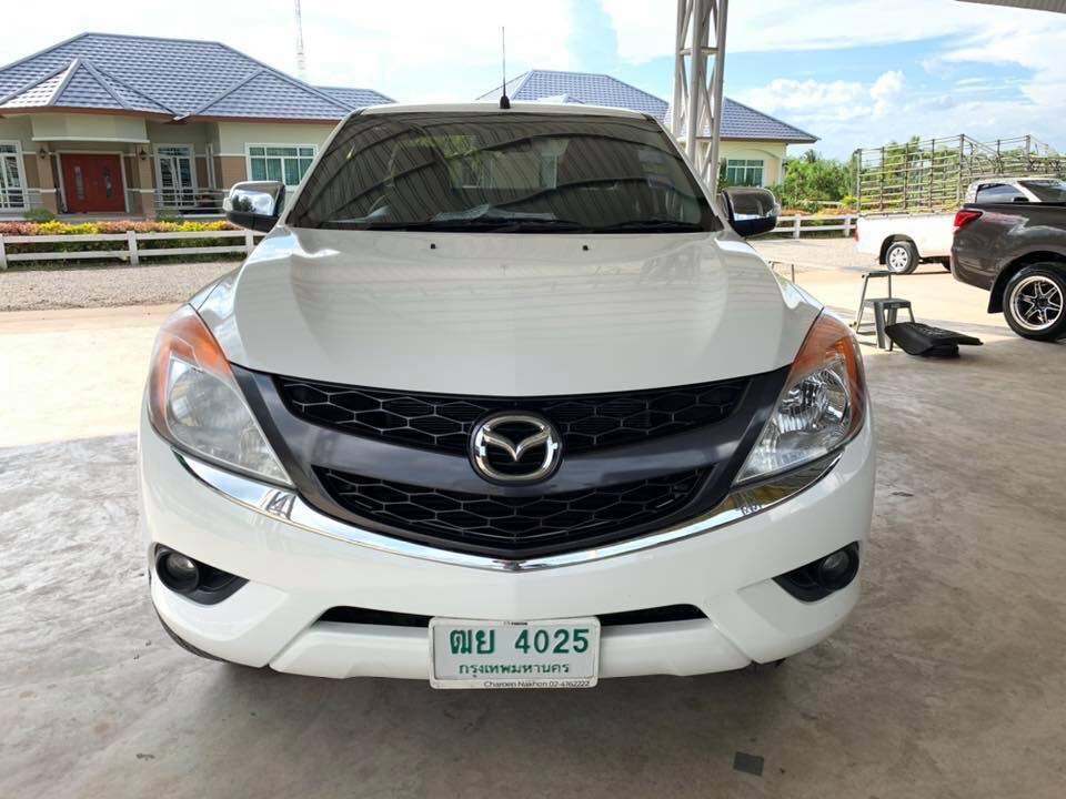 Mazda BT-50 PRO Free Style Cab ปี 2012 สีขาว