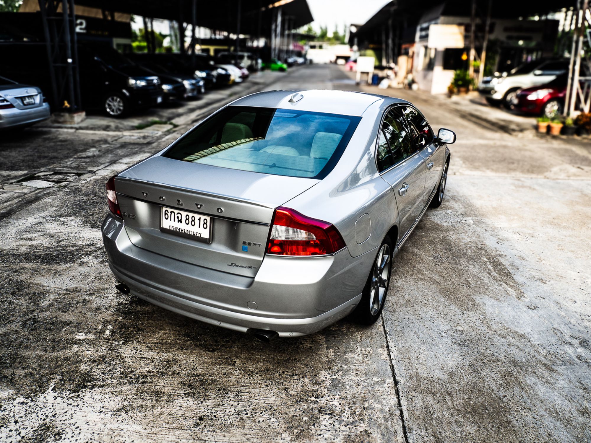 2011 Volvo S80 สีเงิน (รูปที่ 15)