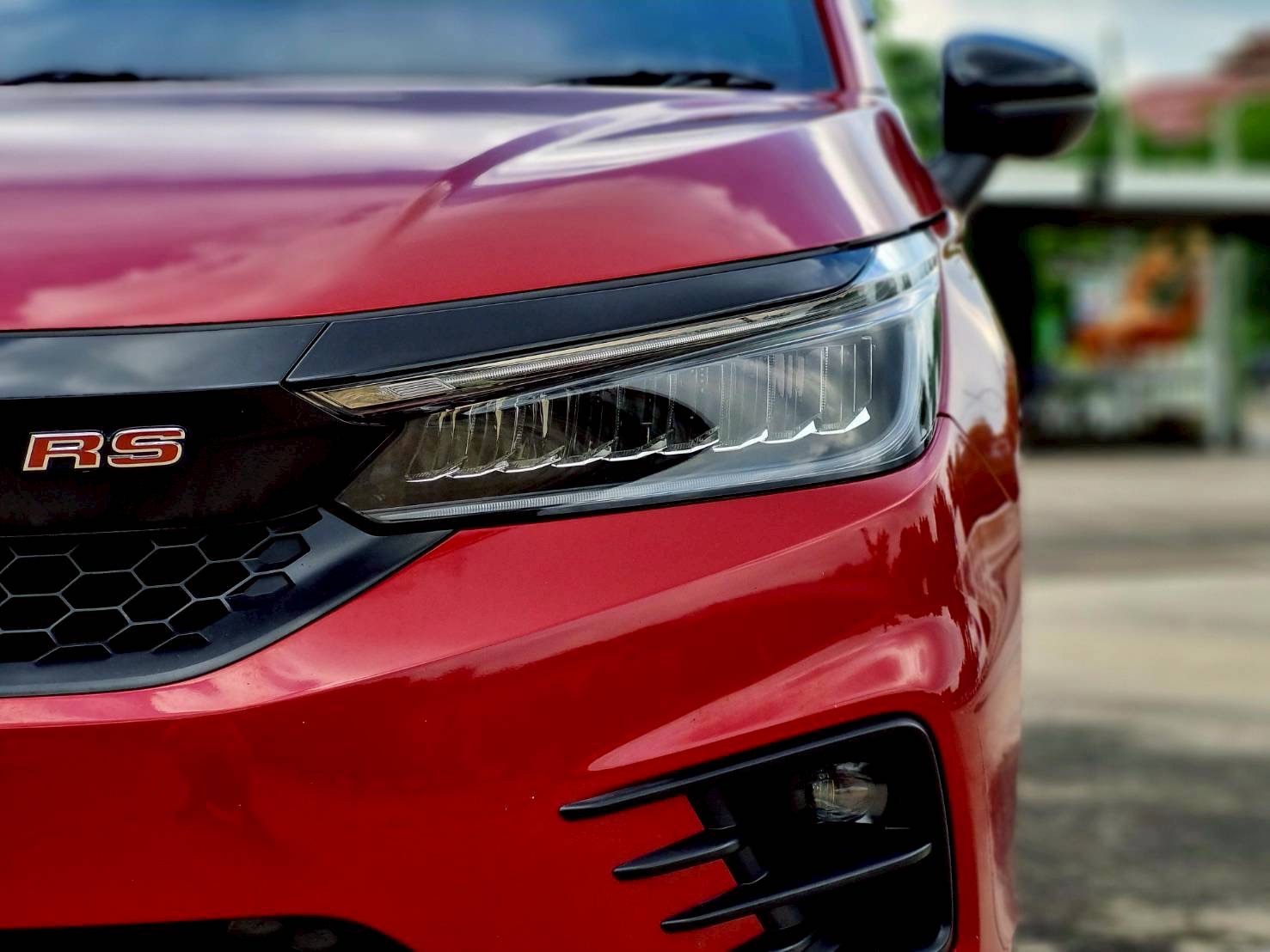 2020 Honda City Hatchback สีแดง (รูปที่ 19)