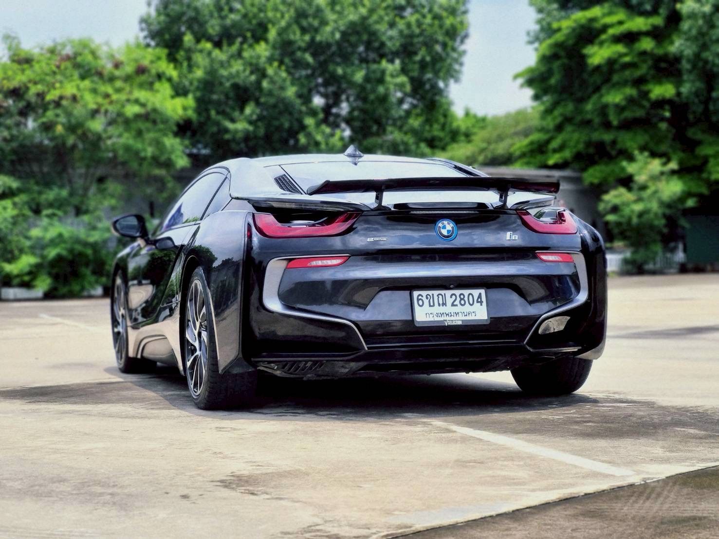 2015 BMW i8 สีเทา (รูปที่ 3)