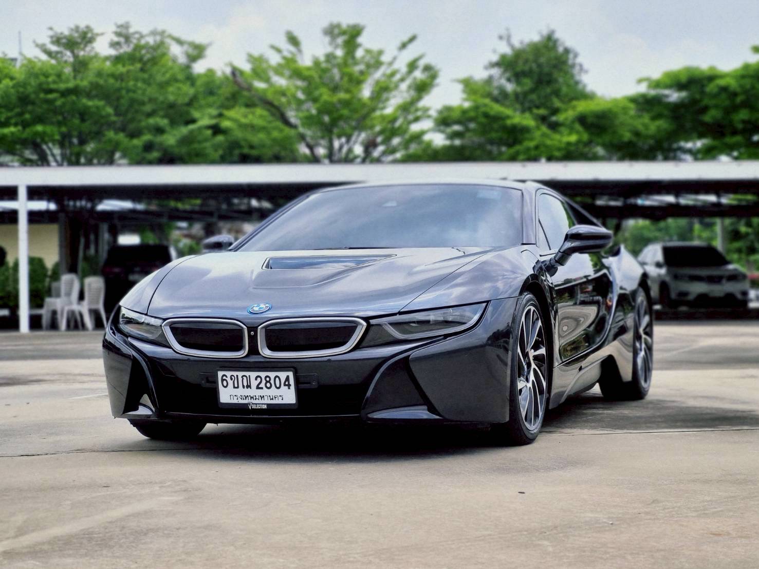 2015 BMW i8 สีเทา (รูปที่ 2)