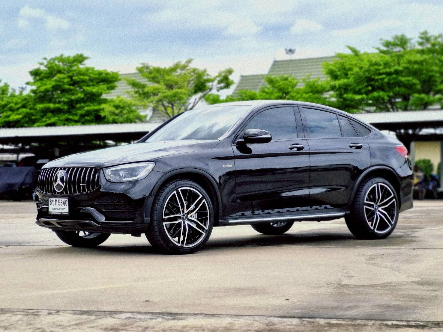 2022 Mercedes-Benz GLC-Class GLC43 (Facelift) สีดำ (รูปที่ 10)