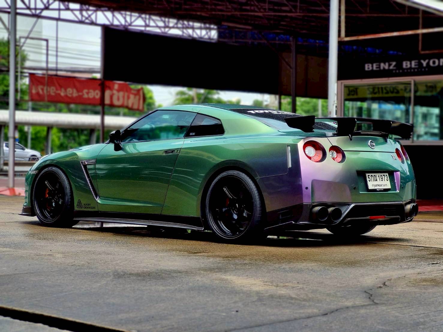 2011 Nissan GT-R (R35) สีดำ (รูปที่ 8)