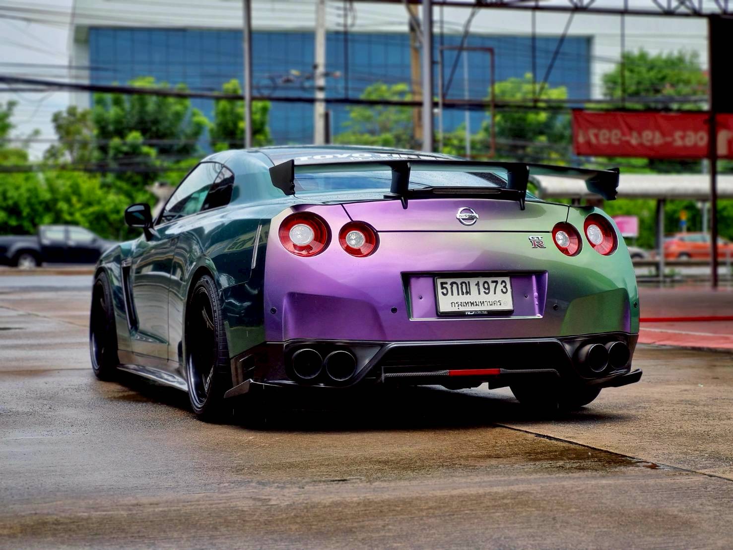 2011 Nissan GT-R (R35) สีดำ (รูปที่ 5)