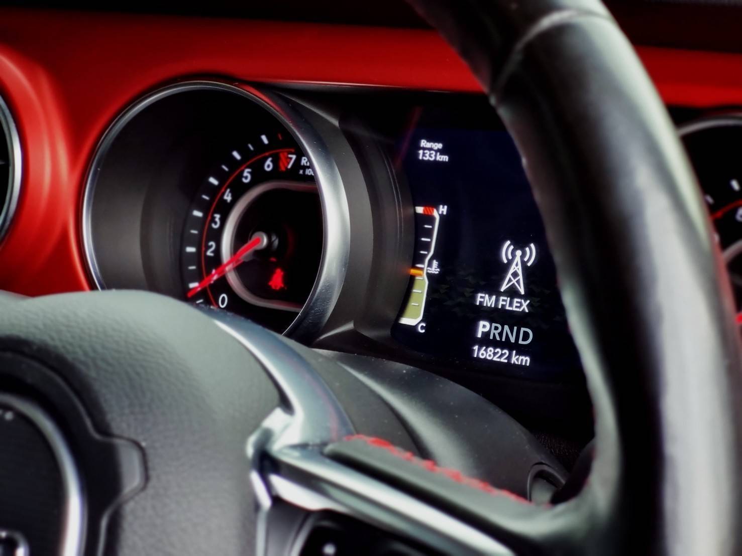2021 Jeep GLADIATOR RUBICON 3.6 V6 สีเทา (รูปที่ 8)