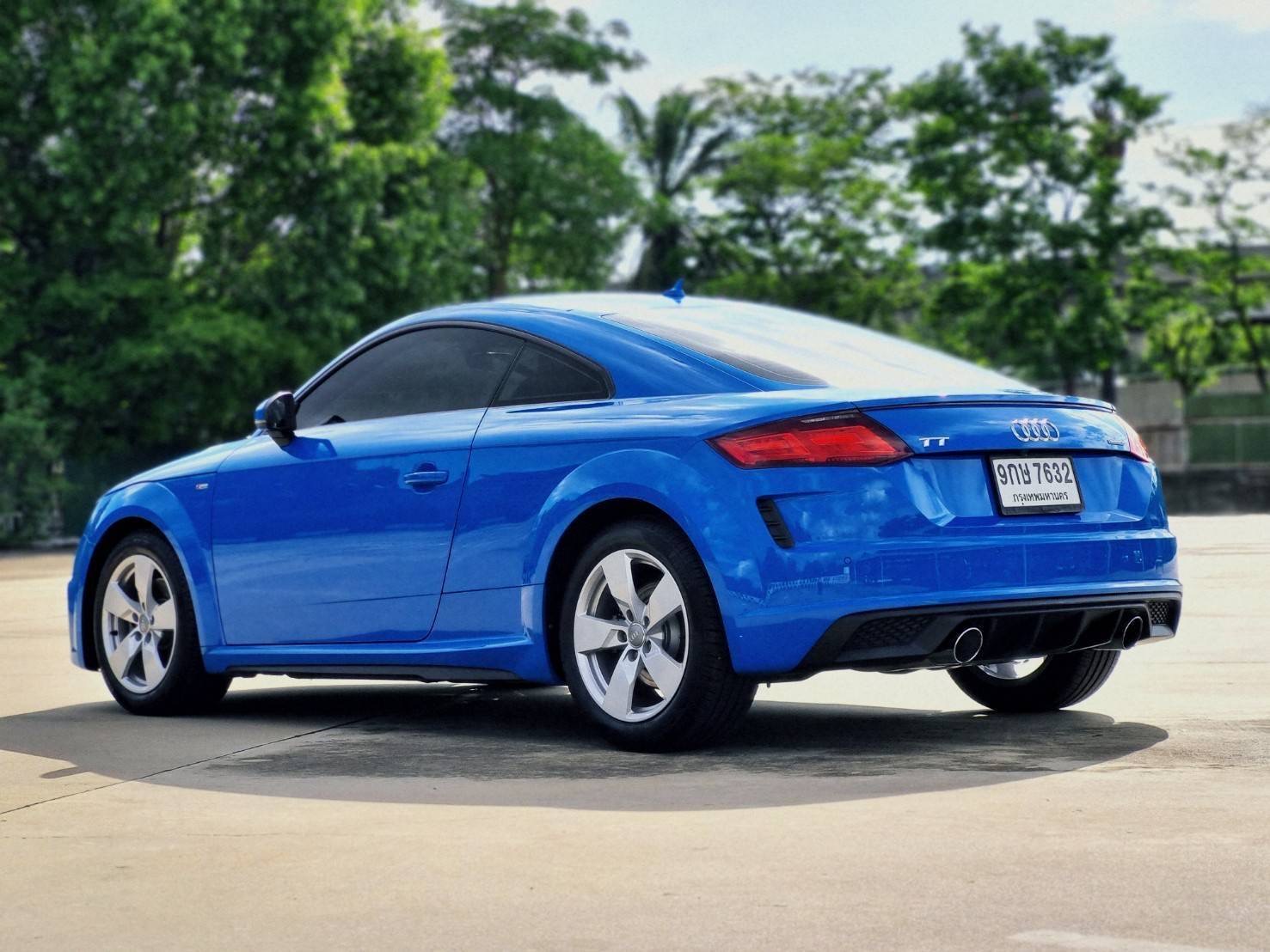 2020 Audi TT สีฟ้า (รูปที่ 6)