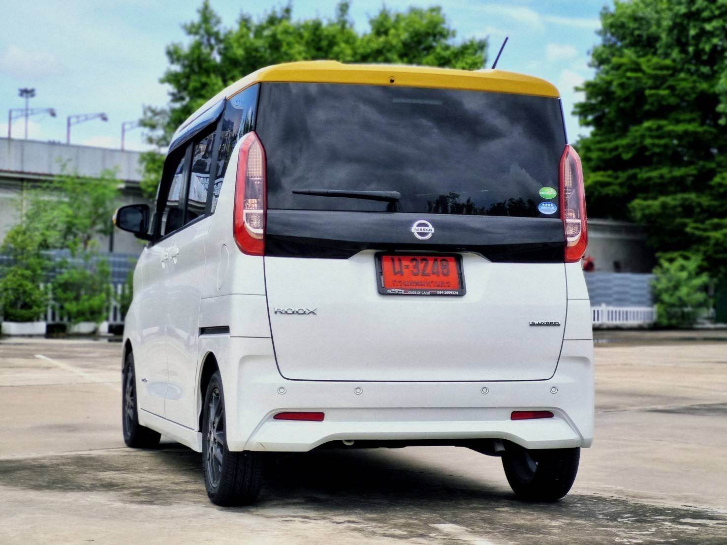 2023 Nissan Roox สีขาว (รูปที่ 7)