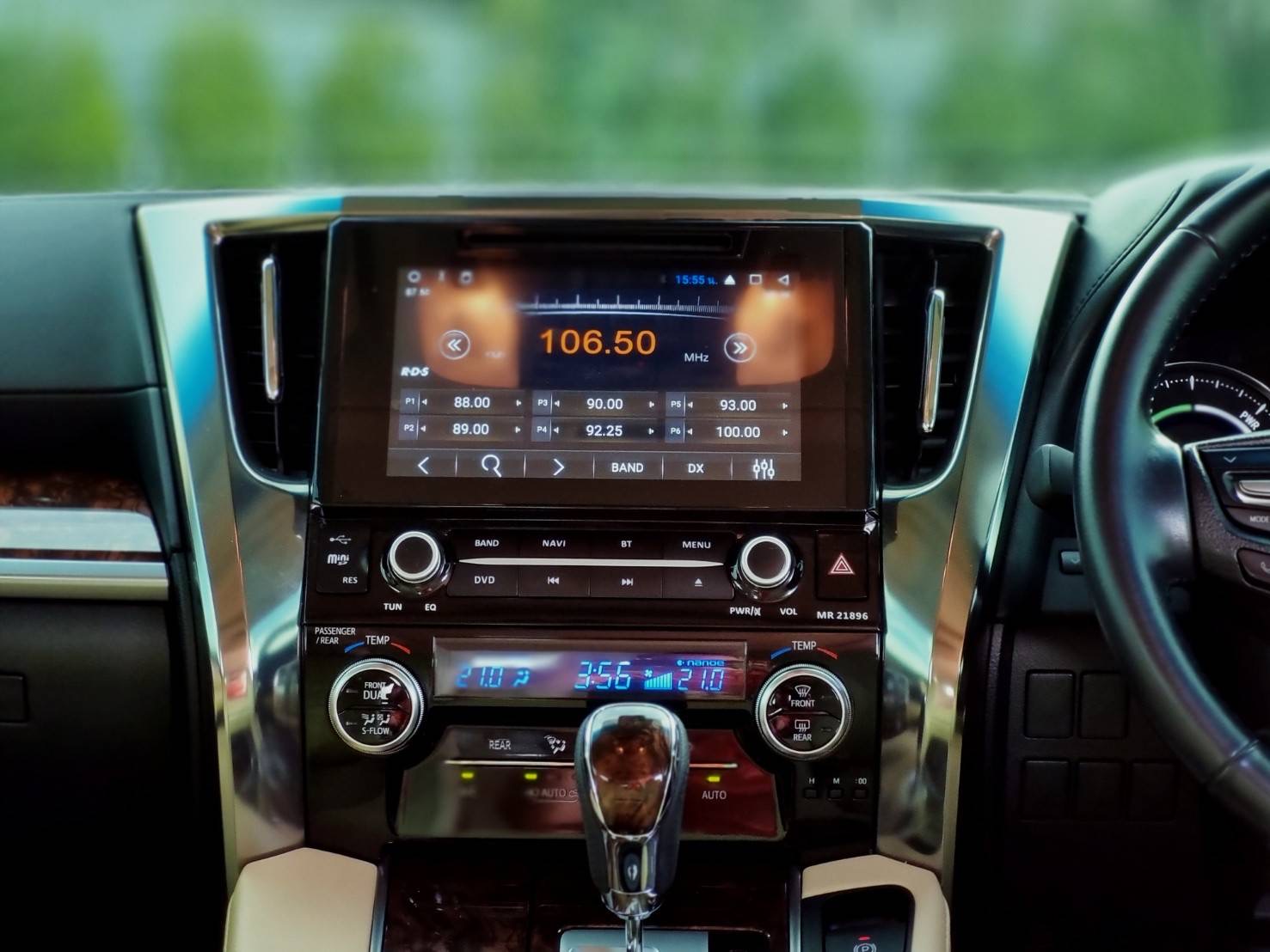 2018 Toyota Vellfire สีน้ำตาล (รูปที่ 13)