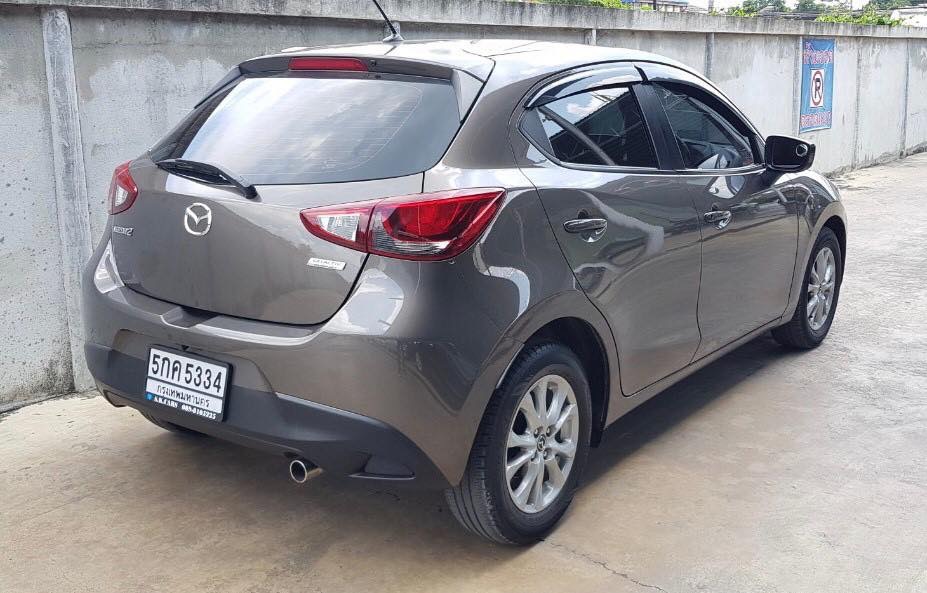 Mazda 2 Hatchback (5 ประตู) ปี 2019 สีเทา (รูปที่ 4)
