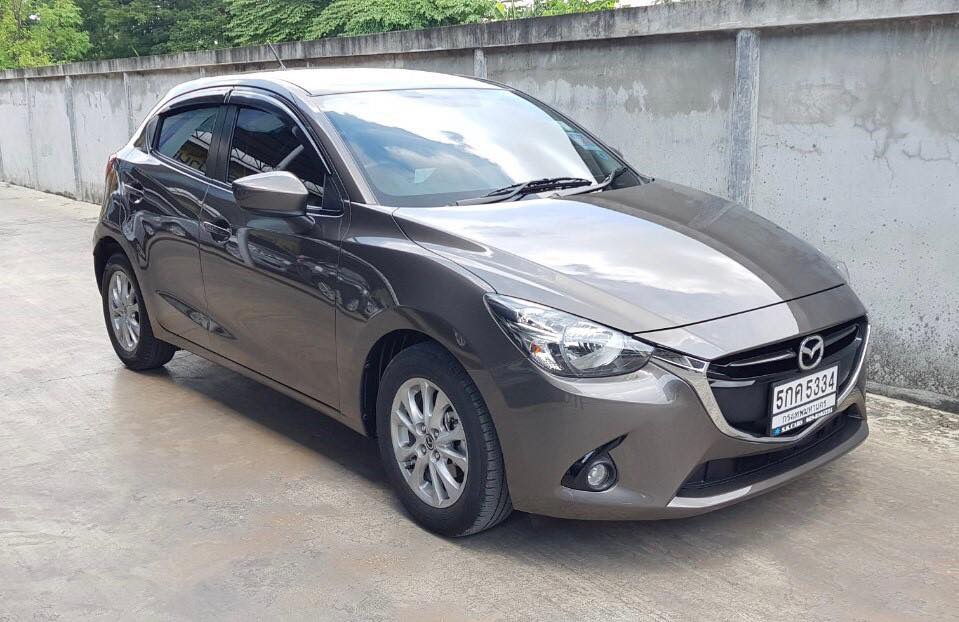 Mazda 2 Hatchback (5 ประตู) ปี 2019 สีเทา (รูปที่ 2)