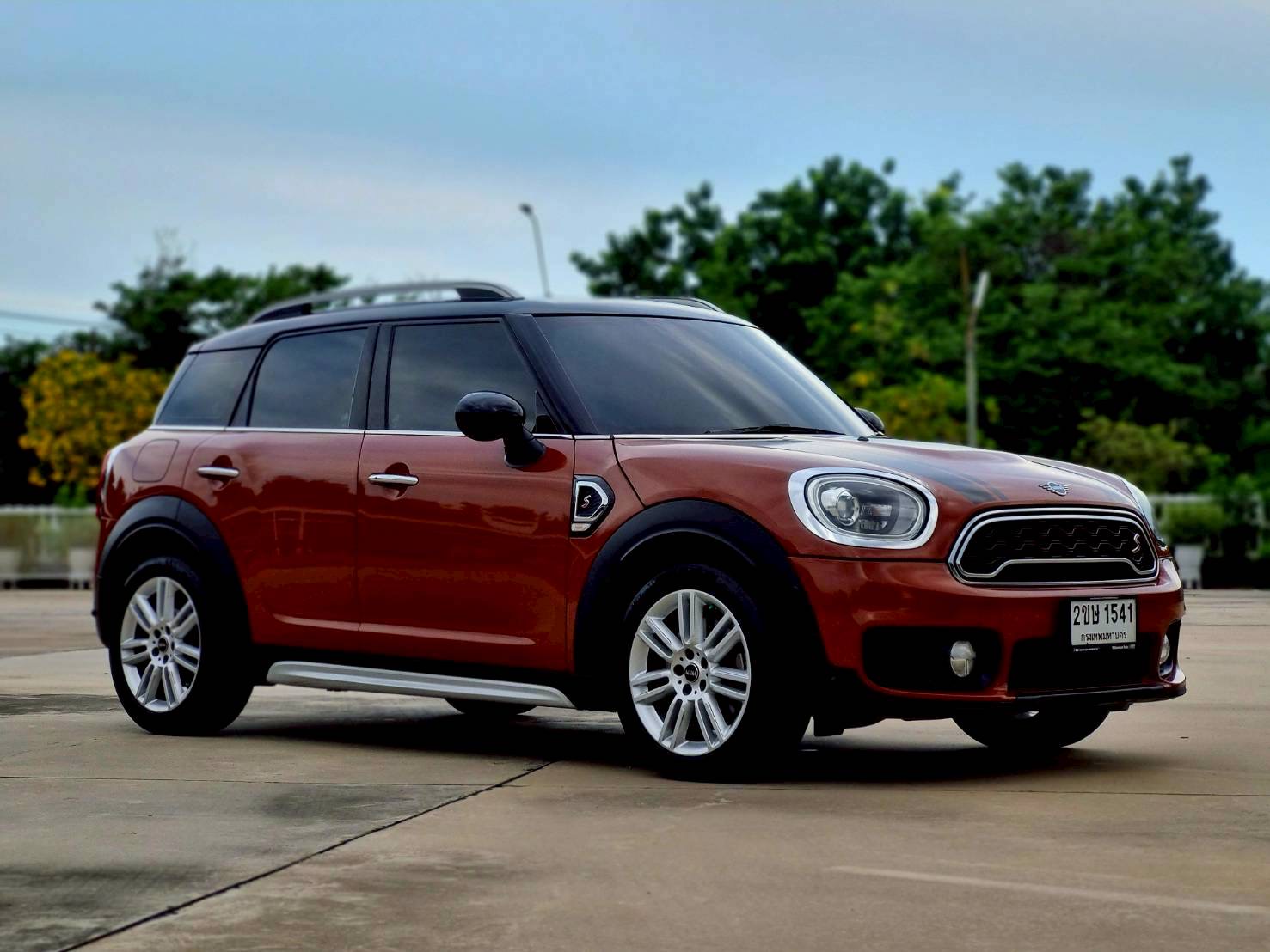 2018 Mini Countryman F60 สีน้ำตาล (รูปที่ 3)