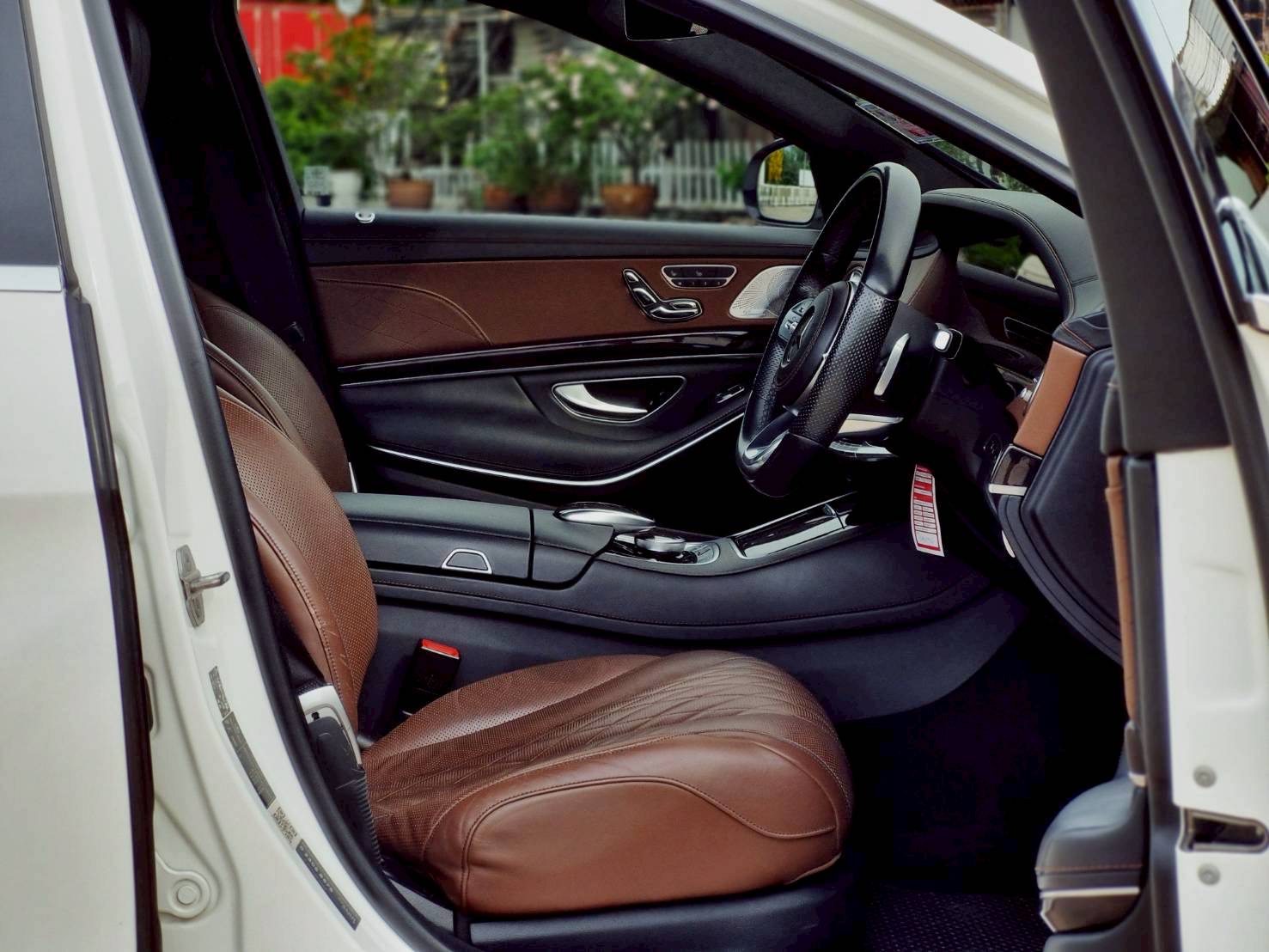 2018 Mercedes-Benz S-Class S 350d AMG สีขาว (รูปที่ 7)