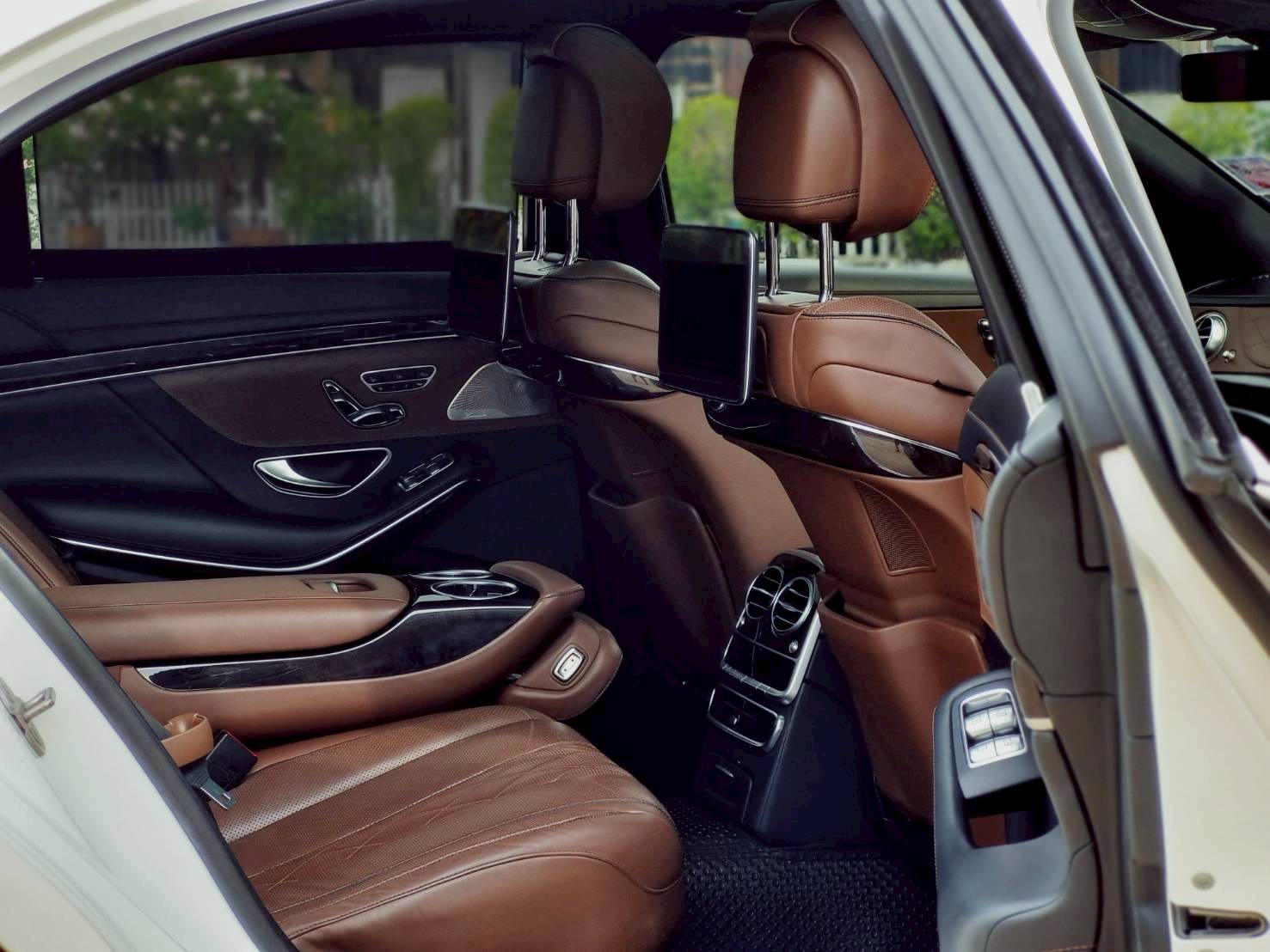 2018 Mercedes-Benz S-Class S 350d AMG สีขาว (รูปที่ 6)